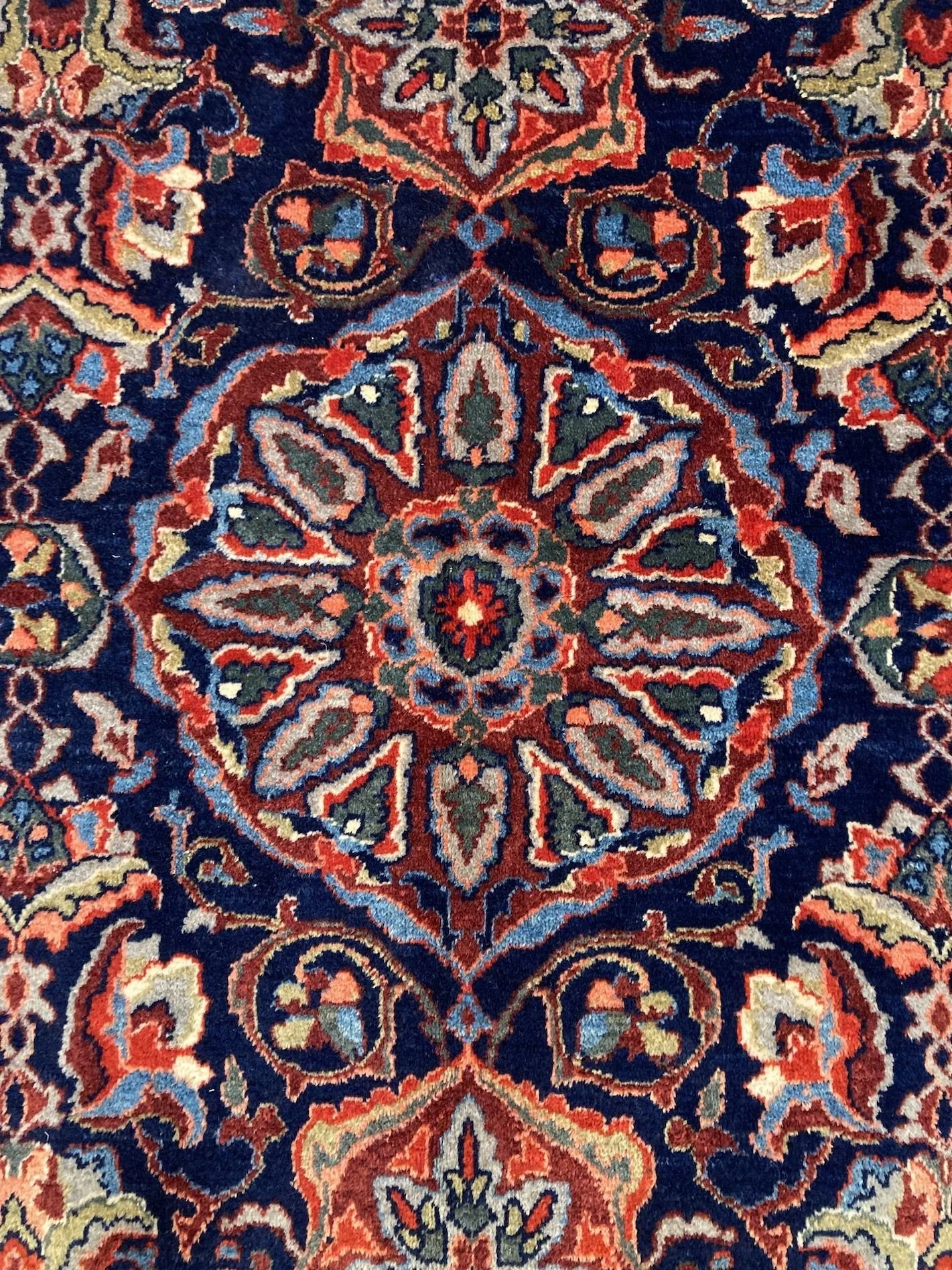 11_23_01_00009_8c_Antique_Persian_Ardebil_Rug.jpeg