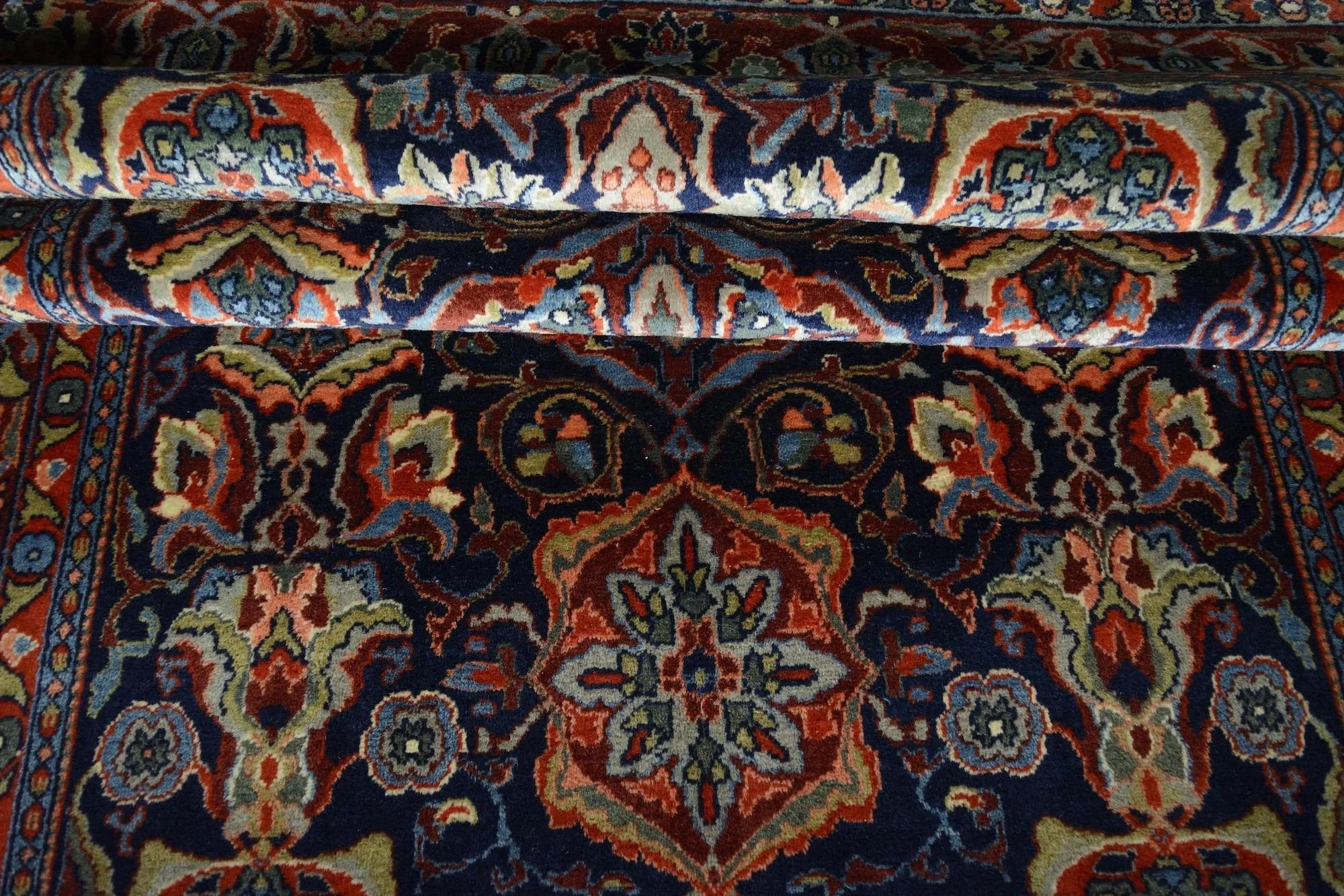 13_23_01_00009_9_Antique_Persian_Ardebil_Rug.jpeg
