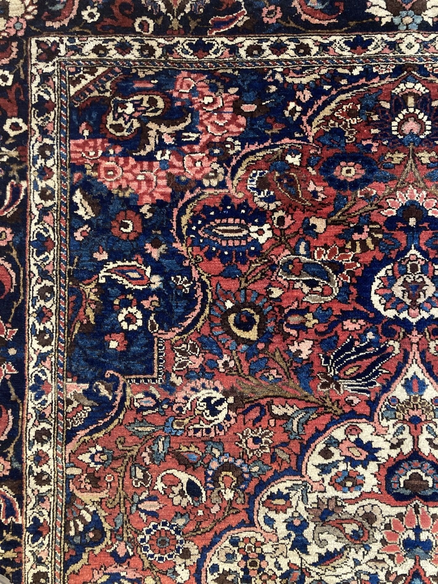 9_23_01_00003_9_Antique_Persian_Bakhtiar_Rug.jpeg