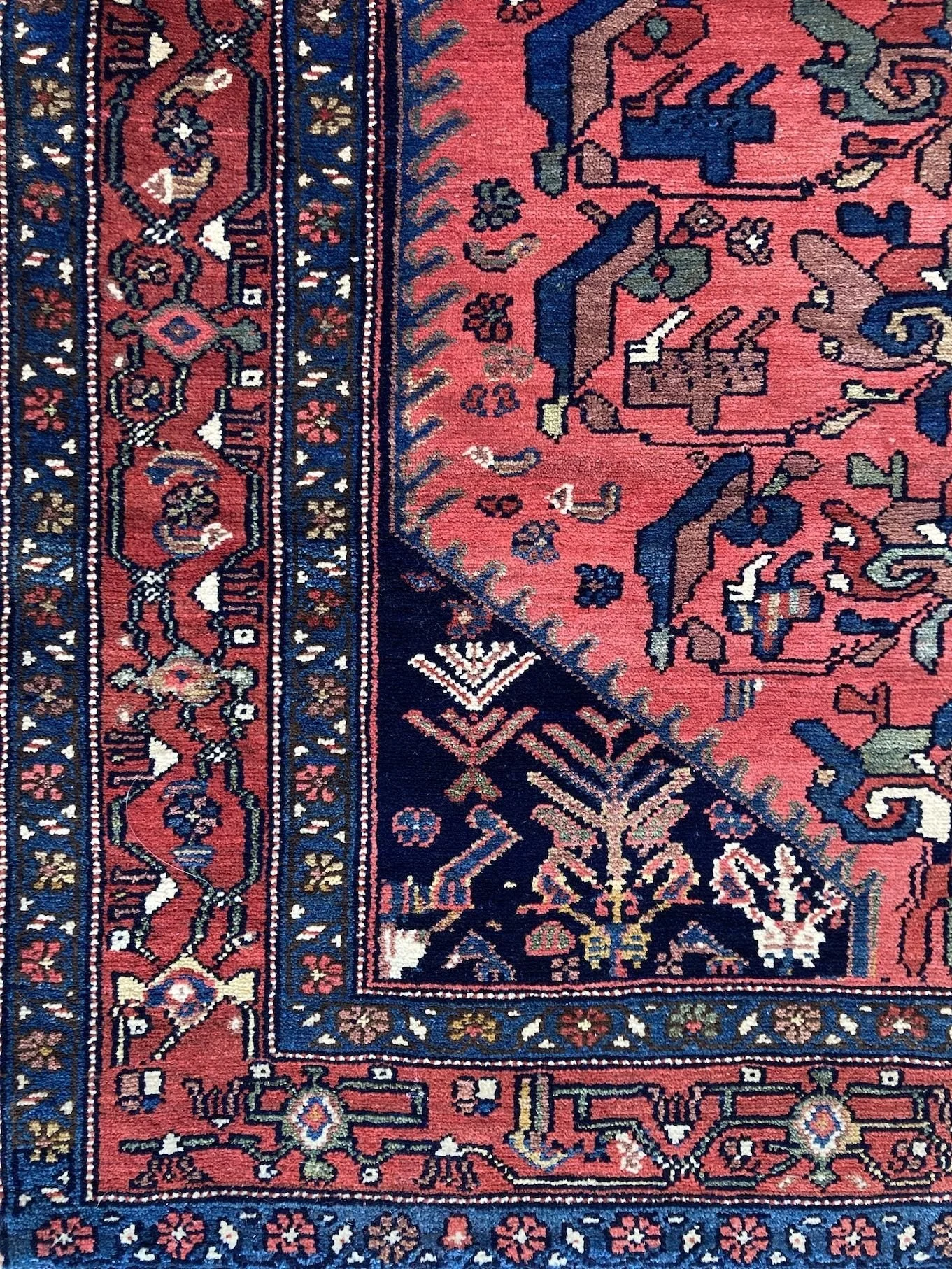 4_23_01_00008_4_Antique_Persian_Hamadan_Rug.jpeg