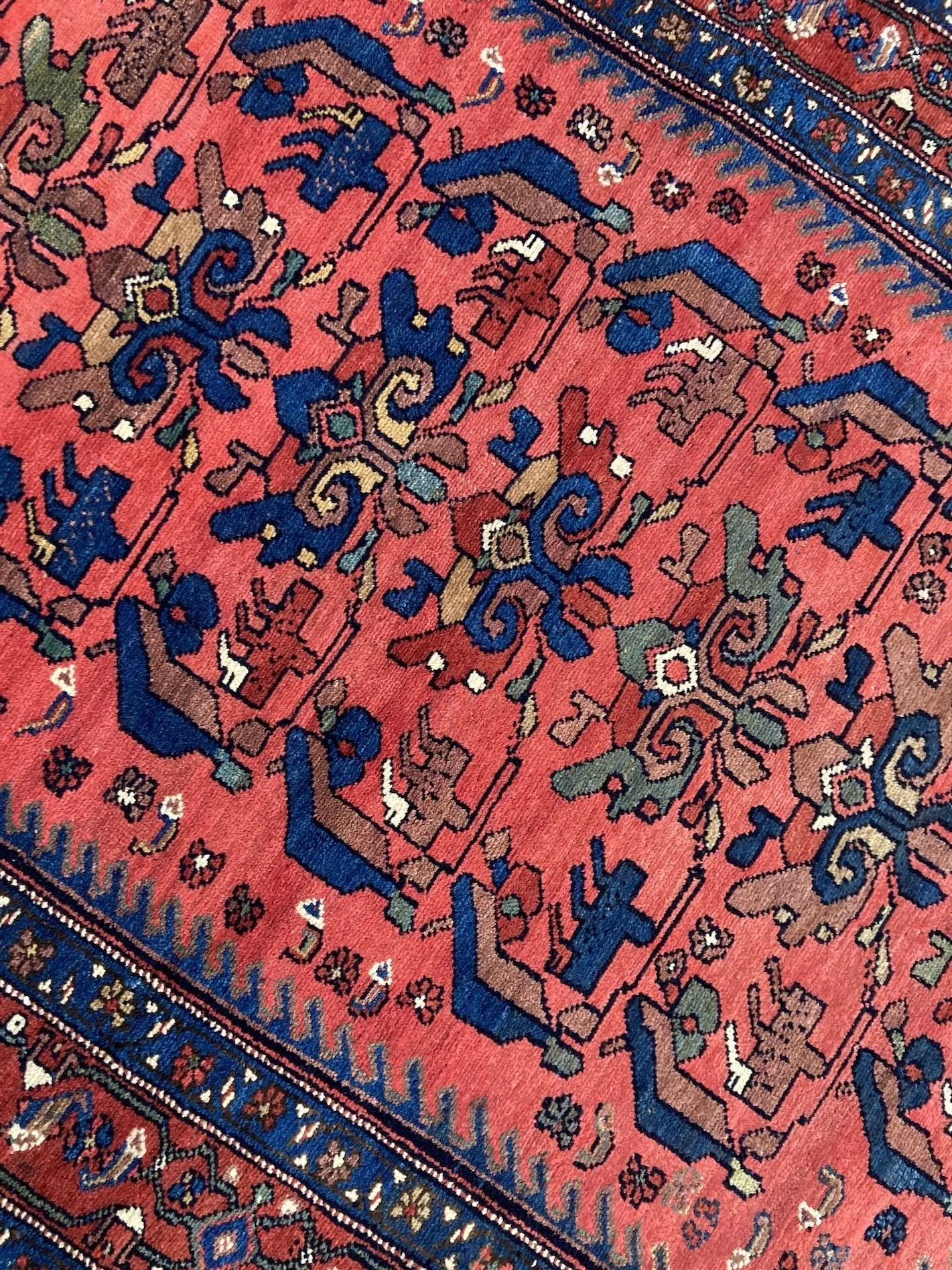 8_23_01_00008_8_Antique_Persian_Hamadan_Rug.jpeg