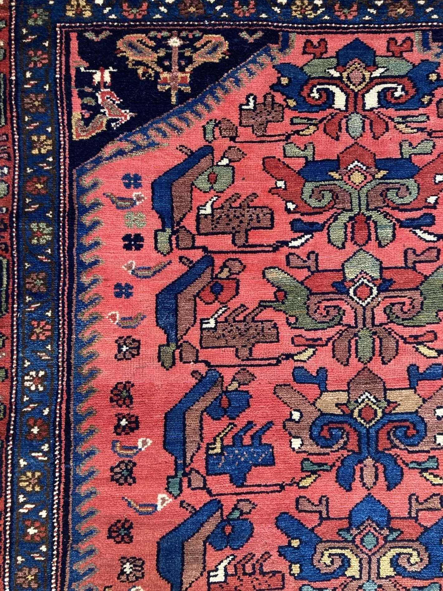 9_23_01_00008_9_Antique_Persian_Hamadan_Rug.jpeg