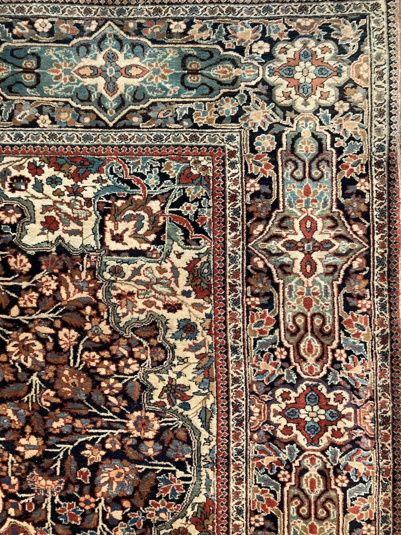 9_22_30_00002_9_Antique_Persian_Kashan_Rug.jpeg