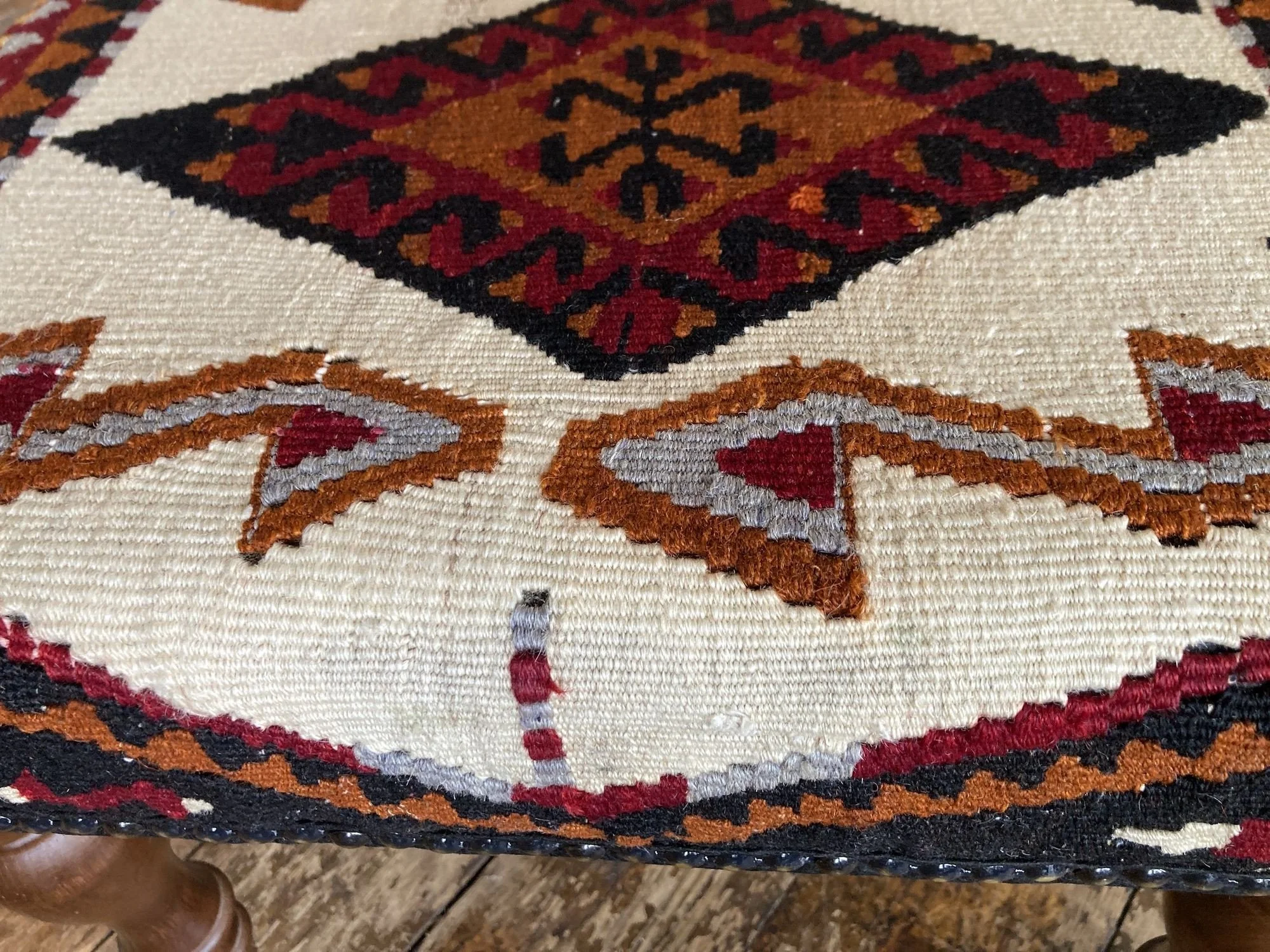 9_FS118_9_Kilim_Covered_Ottoman_Stool.jpeg