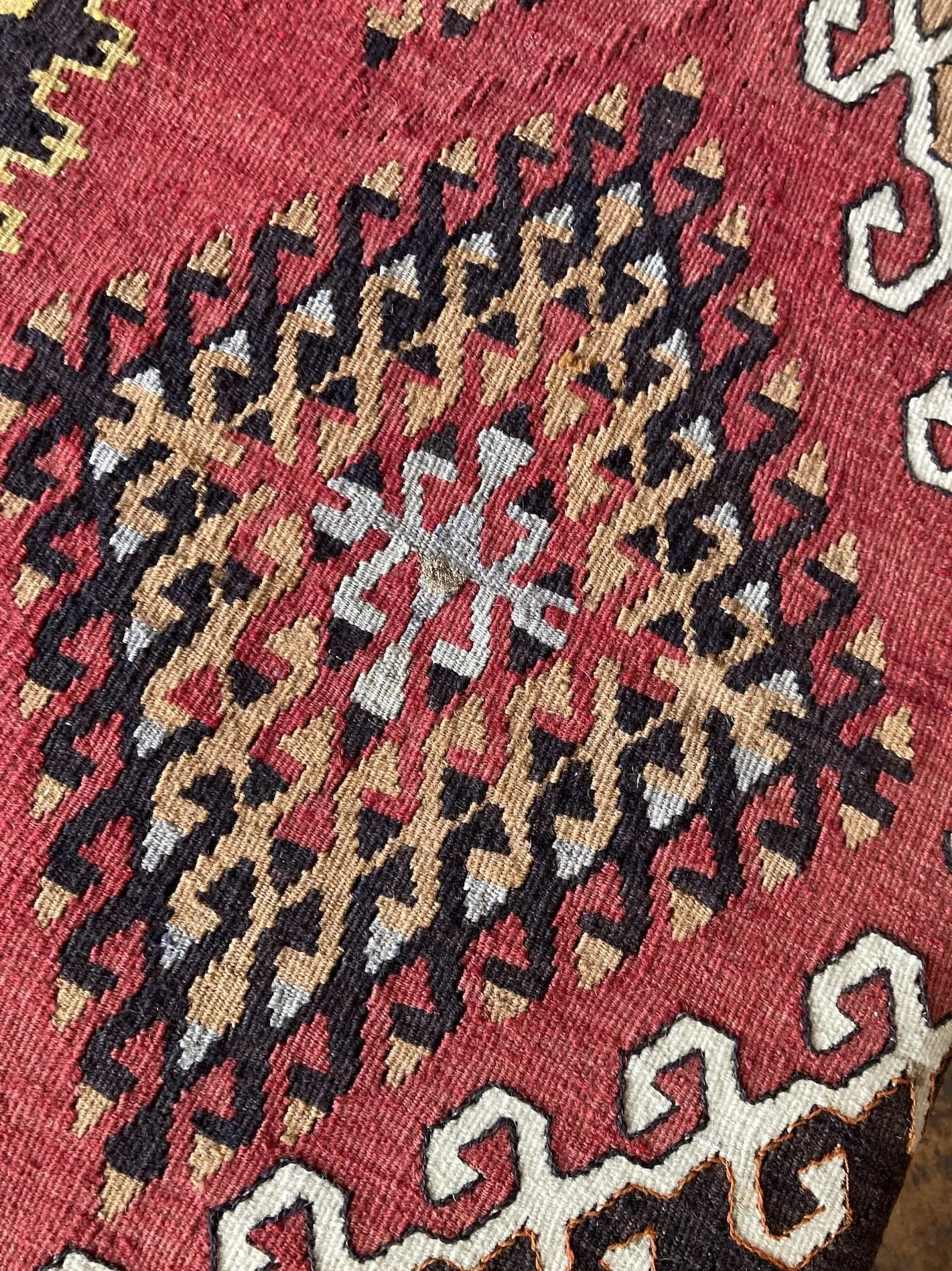 8_FS114_8_Kilim_Covered_Ottoman_Stool.jpeg