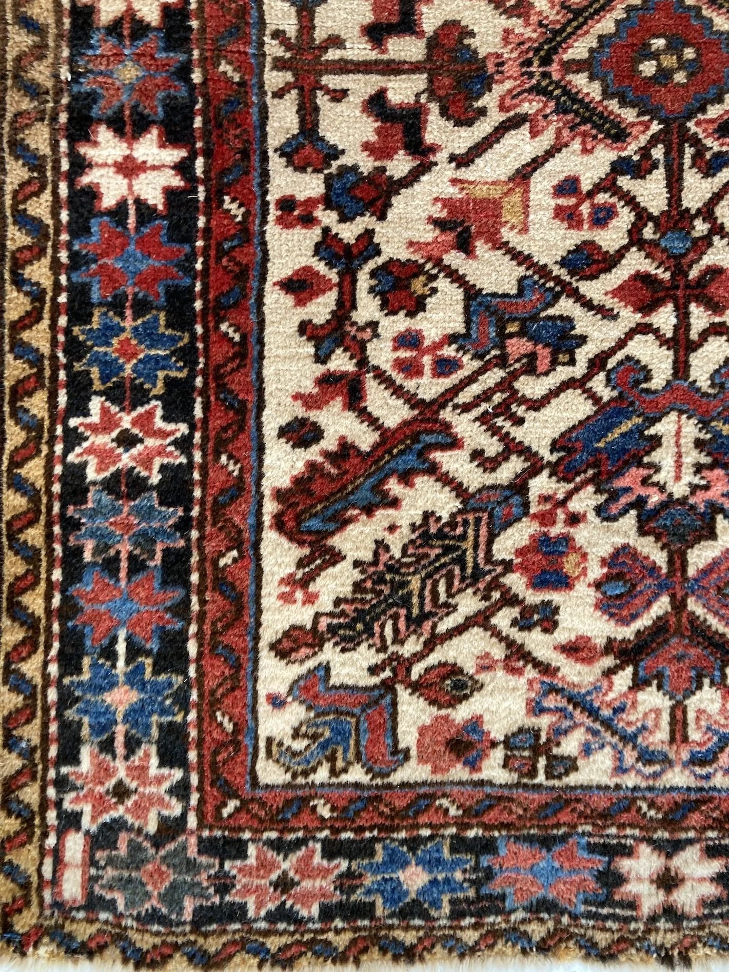 5_23_07_00011_5_Antique_Persian_Heriz_Rug.jpeg