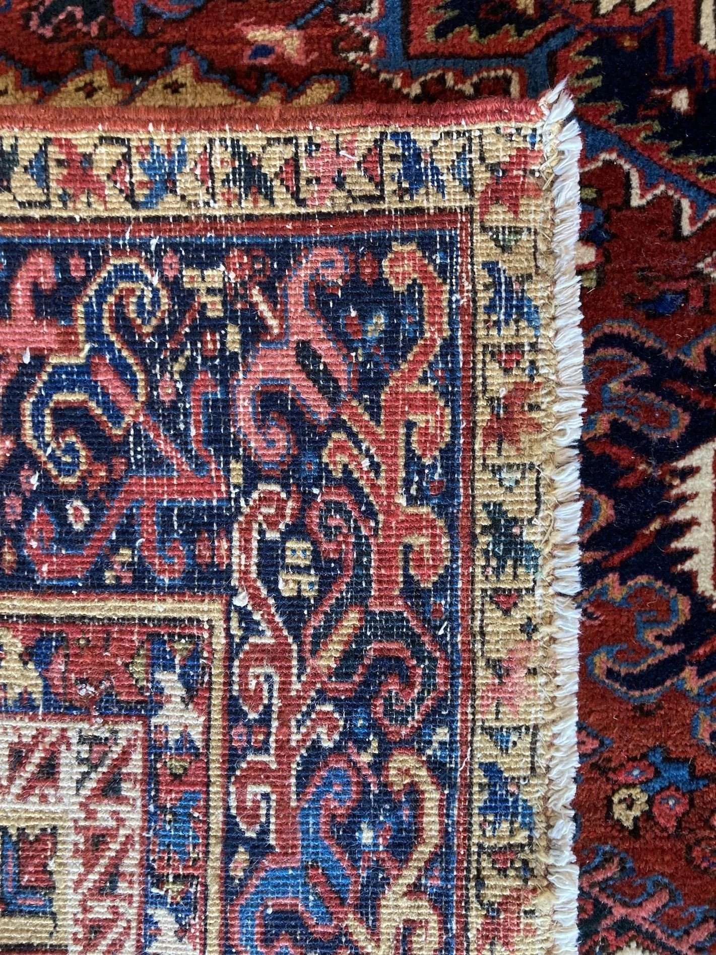 18_23_07_00010_15_Antique_Persian_Heriz_Carpet.jpeg