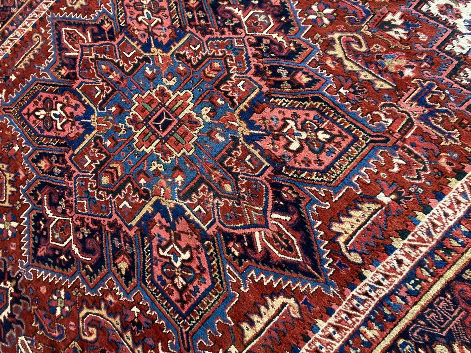 9_23_07_00010_9_Antique_Persian_Heriz_Carpet.jpeg