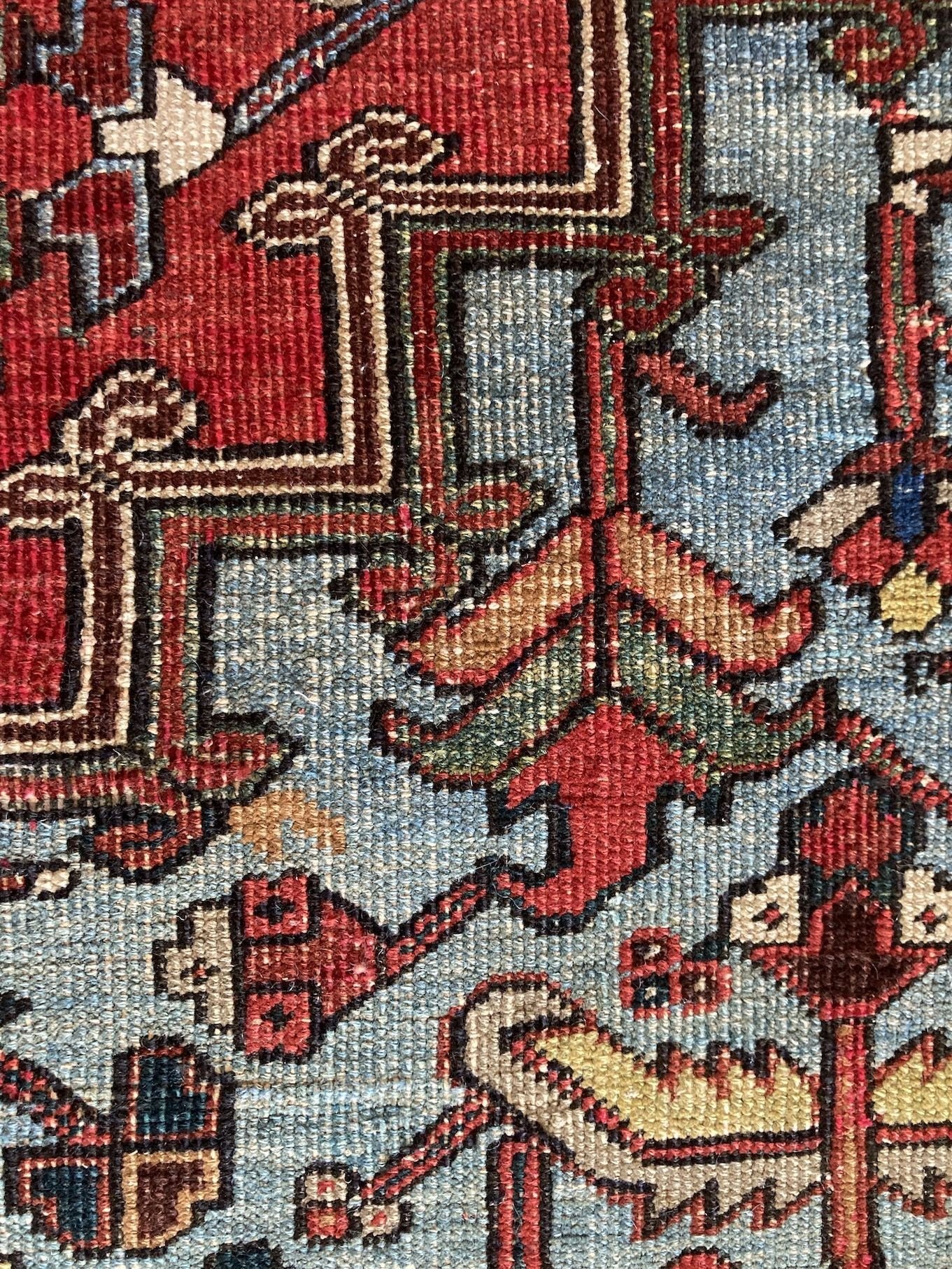 15_23_17_00001_13_Antique_Persian_Heriz_Carpet.jpeg