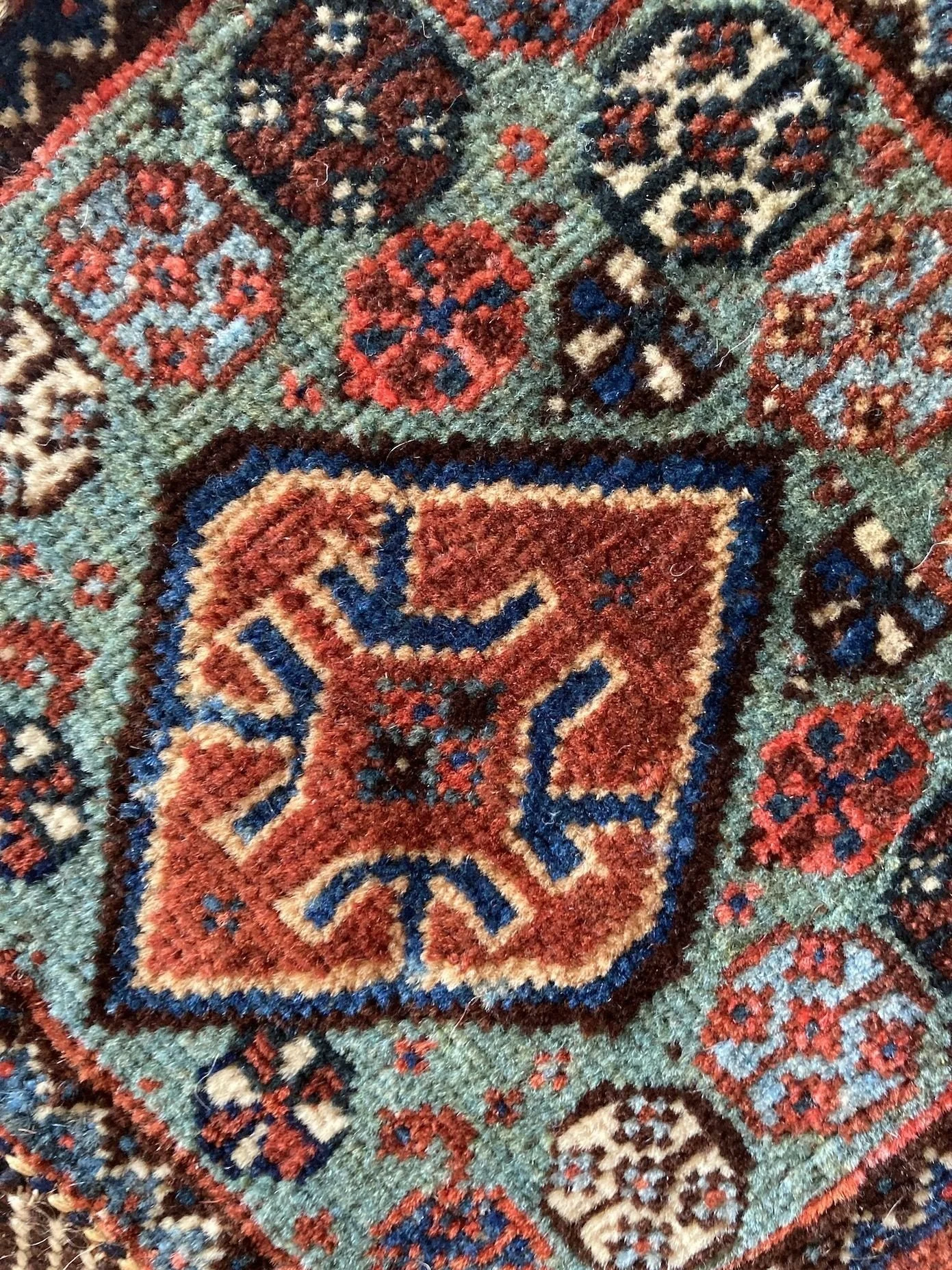 6_23_19_00002_6_Antique_Persian_Qashqai_Chanteh.jpeg