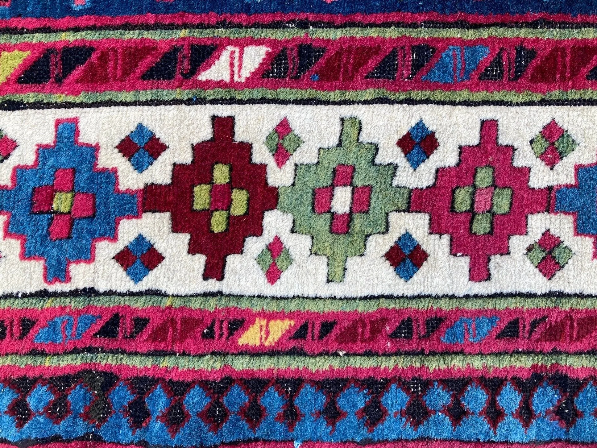 20.20.00001_9+Antique+Caucasian+Talish+Long+Rug.jpg