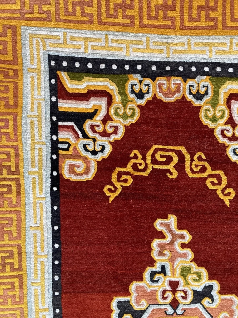 アート・デザイン・音楽 THE WOVEN MYSTERY  OLD TIBETAN RUGS アート・デザイン・音楽 THE WOVEN MYSTERY OLD TIBETAN RUGS Amazon