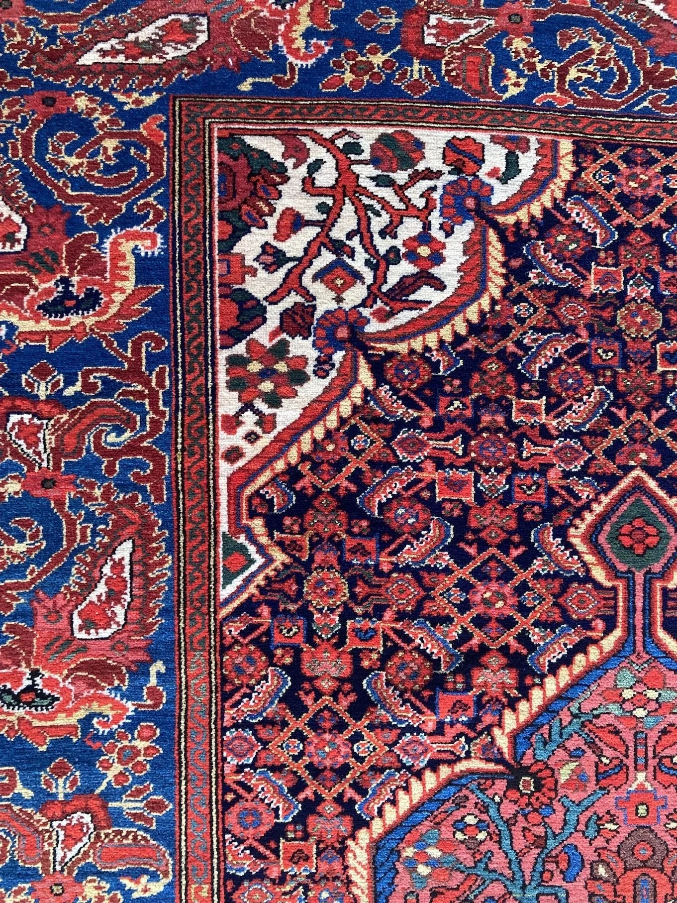 14_20_18_00001_4c_Antique_Persian_Malayer_Rug.jpeg