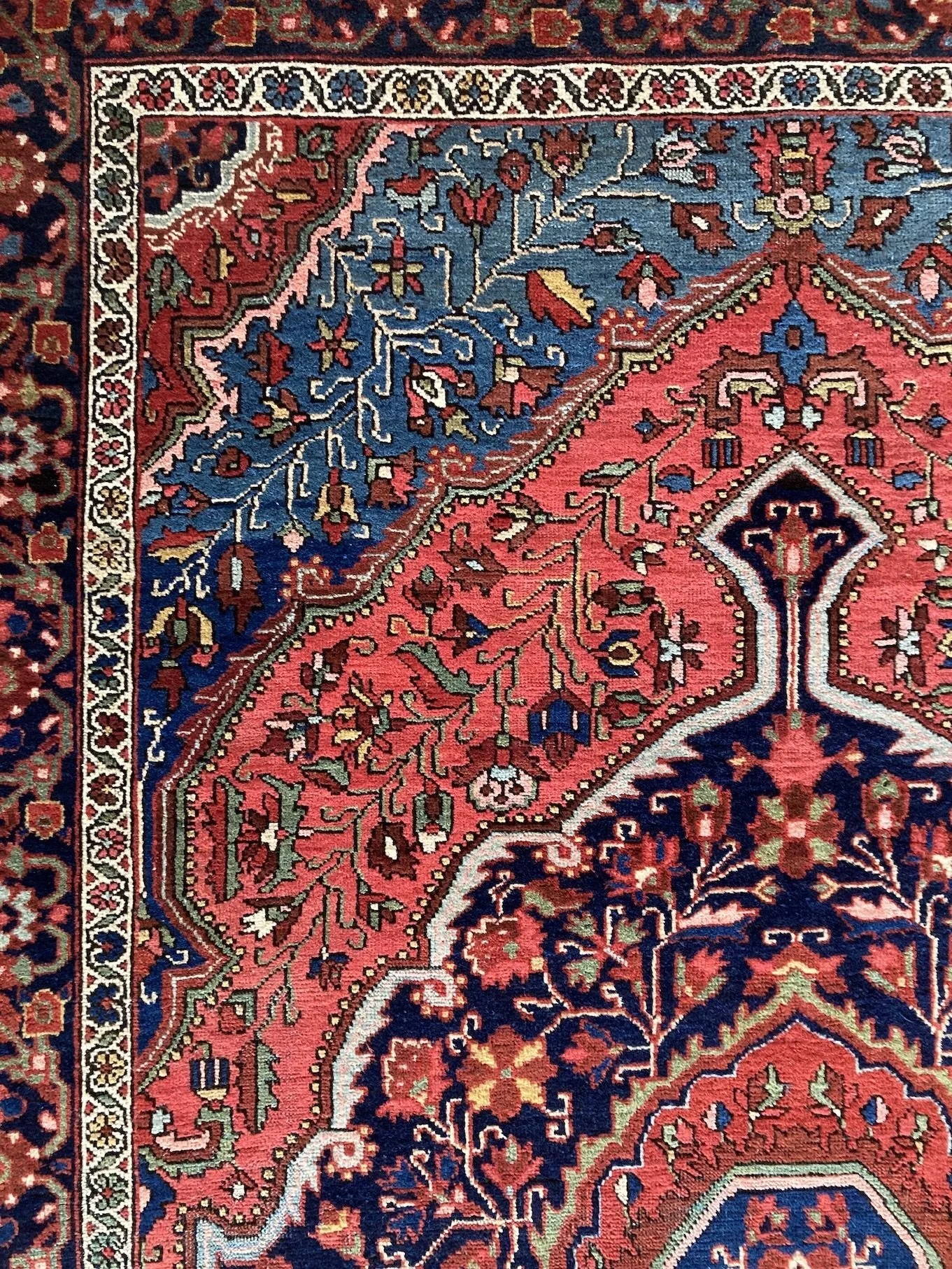 10_20_05_00001_4b_Antique_Persian_Sarouk_Farahan_Rug.jpeg