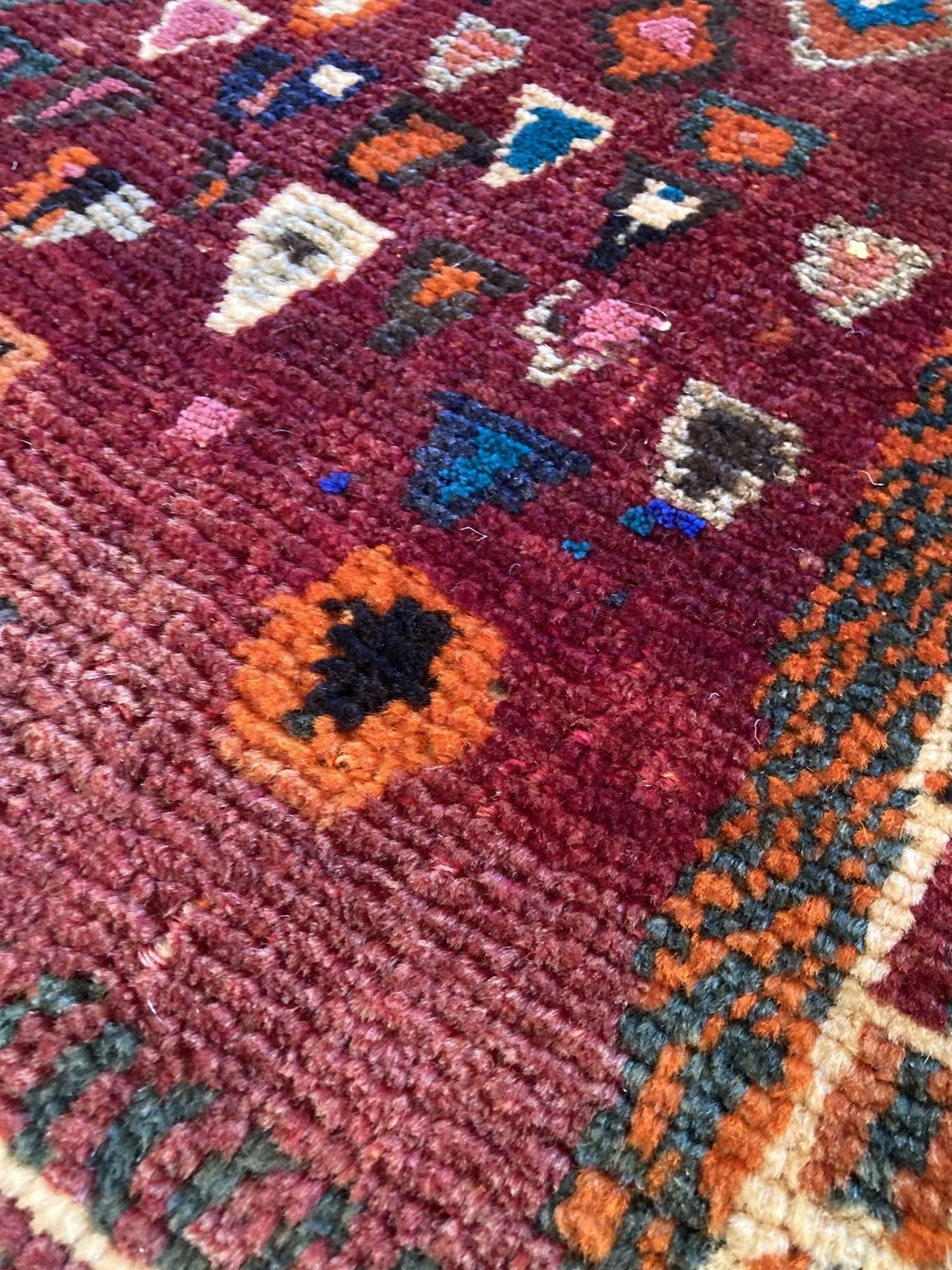 9_23_27_00002_9_Vintage_Persian_Gabbeh_Rug.jpeg