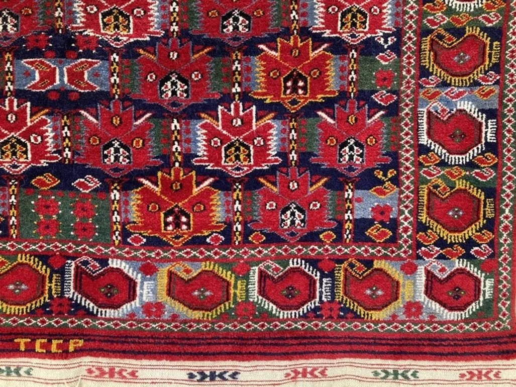 5_rug-addiction-3-main-637516580666911522_bdotggn6wtwcy0cn.jpeg