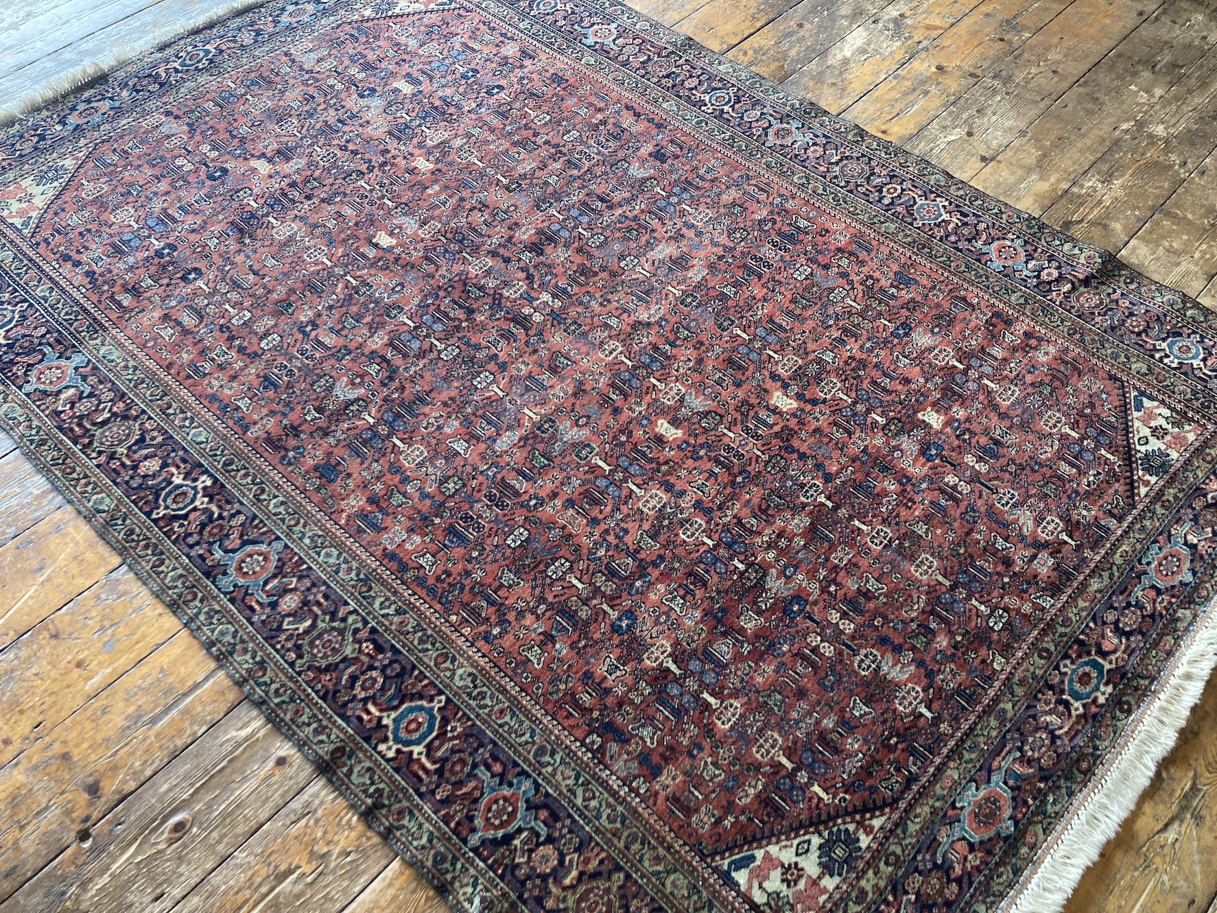 22.03.00004_2c Antique Persian Ferahan Rug.JPG