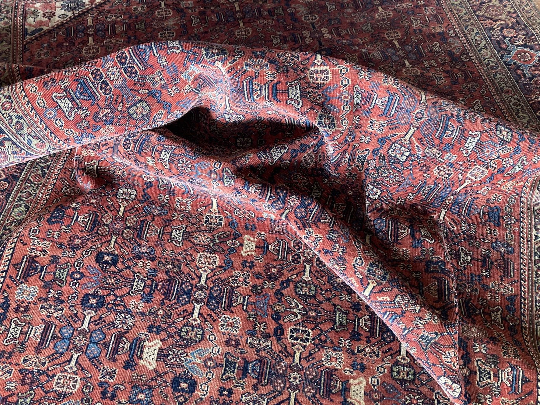 22.03.00004_10b Antique Persian Ferahan Rug.JPG