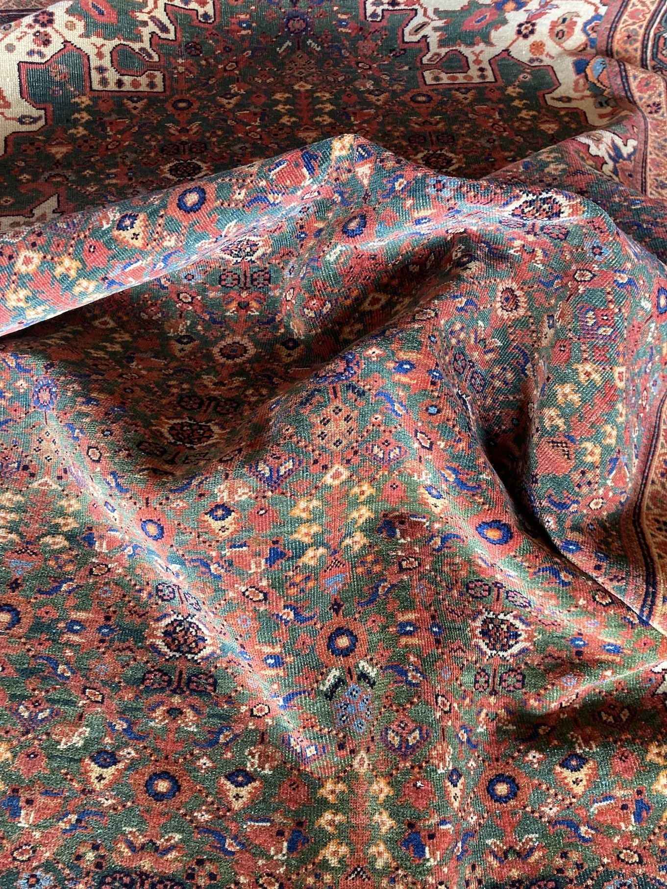 22.24.00001_10b Antique Persian Mahal Rug.JPG