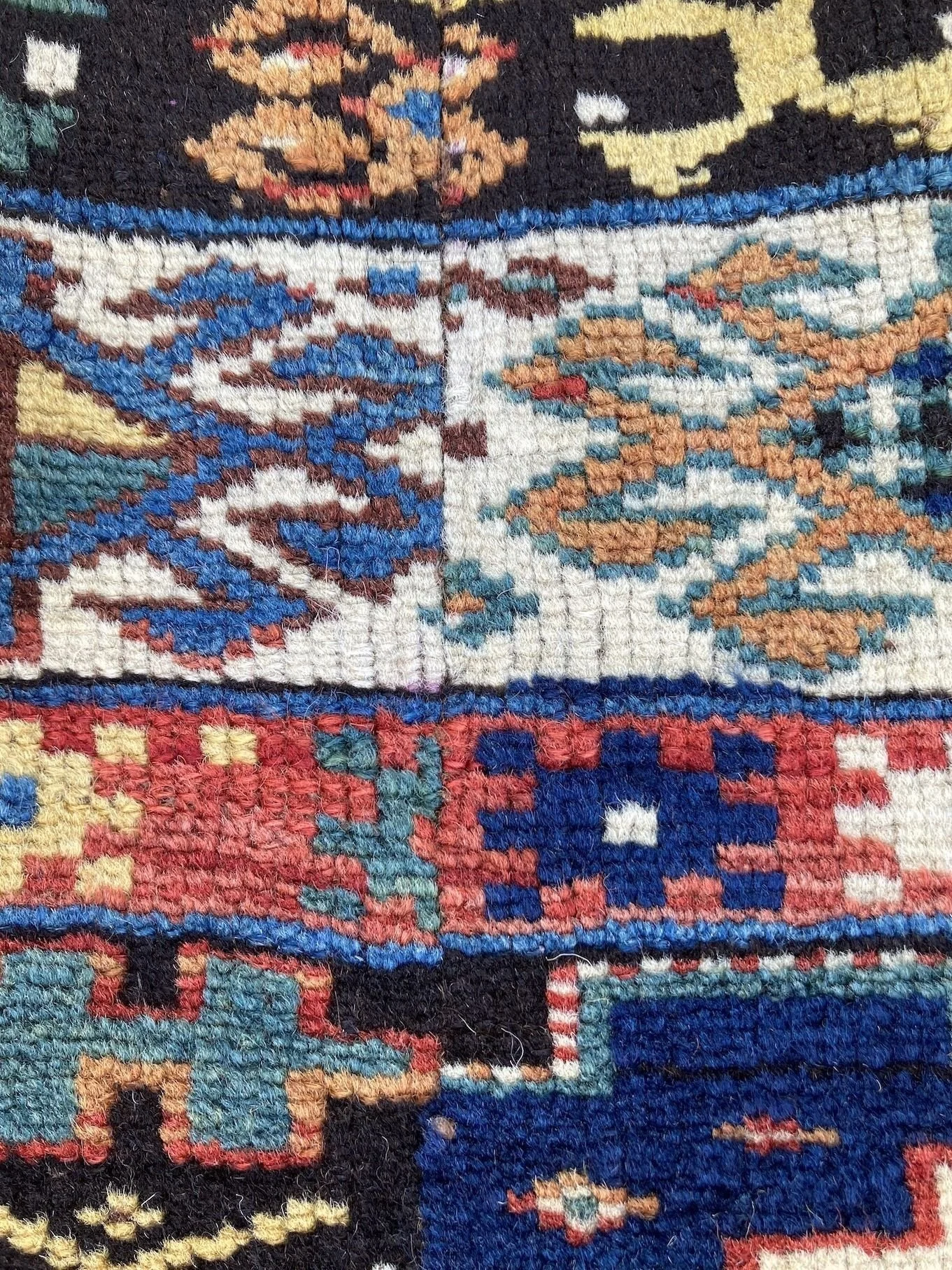 18_22_10_00003_21_antique_caucasian_kazak_rug.jpeg
