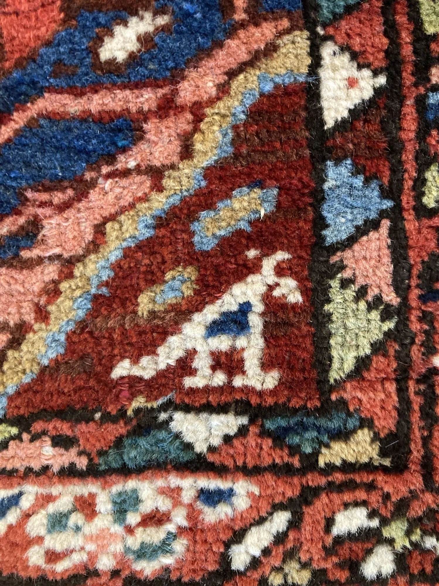 16_23_25_00002_16_Antique_Persian_Heriz_Carpet.jpeg