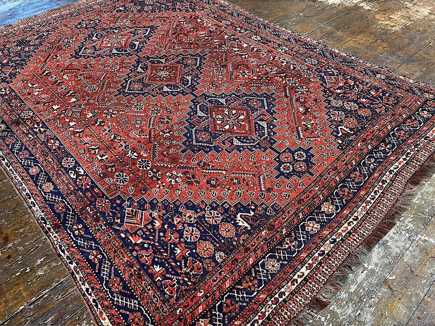 ラグ・カーペット Antique qashqai rug Qashqai Rug | 196cm x 173cm | Antique Rugs | Emma Mellor Handmade