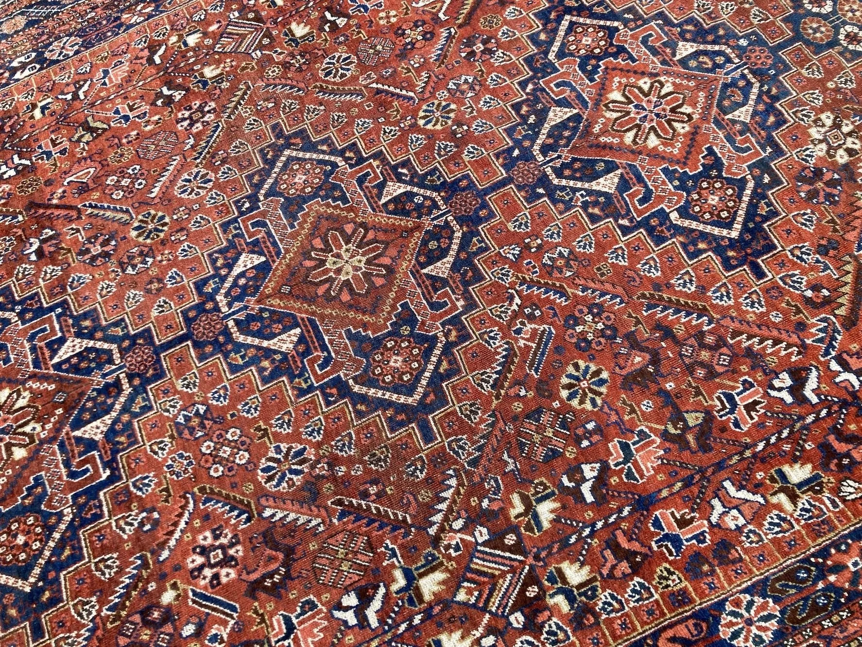 10_24_03_00002_10_Antique_Persian_Qashqai_Carpet.jpeg