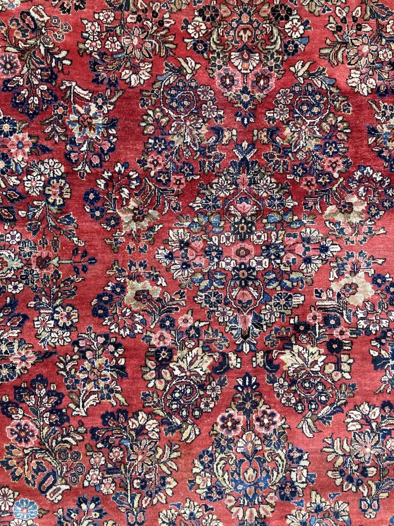 13_24_03_00003_13_Antique_Persian_Sarouk_Carpet.jpeg