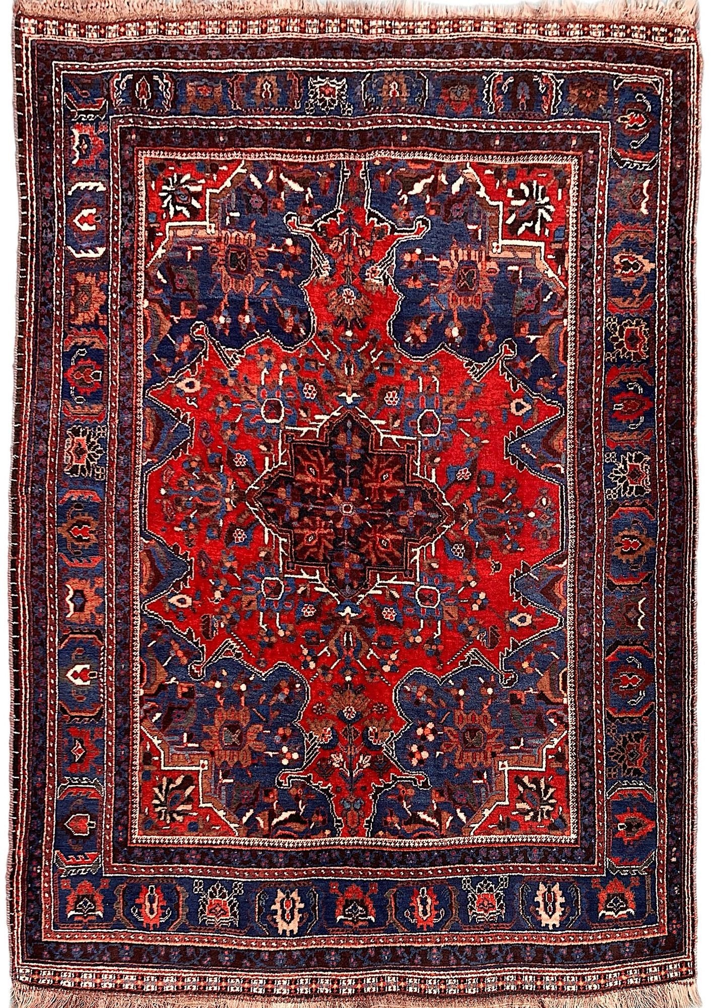 0_24_03_00004_Antique_Persian_Qashqai_Rug.jpeg