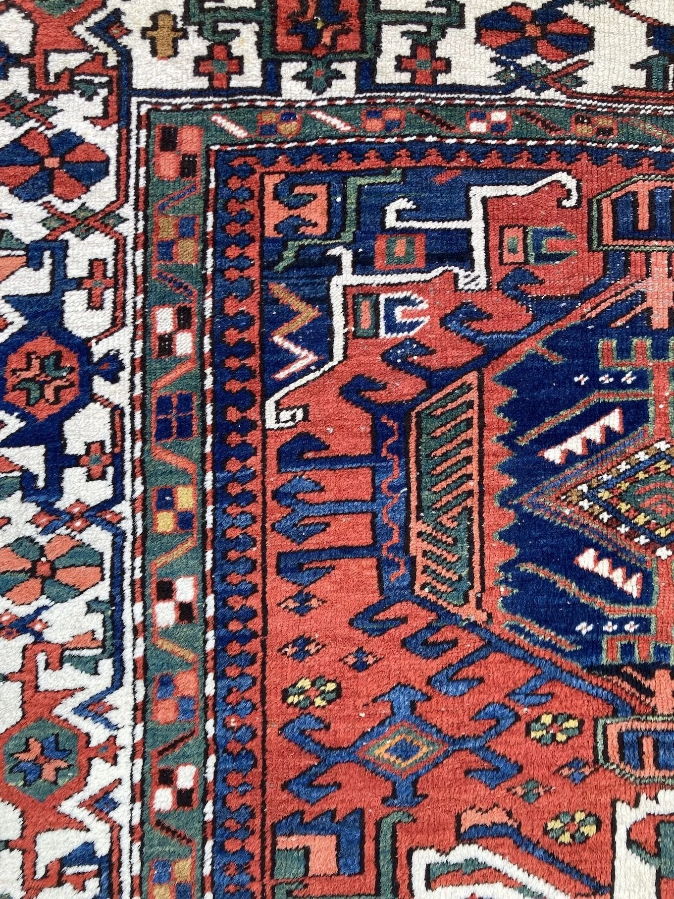 11_24_03_00006_11_Antique_Persian_Heriz_Rug.jpeg