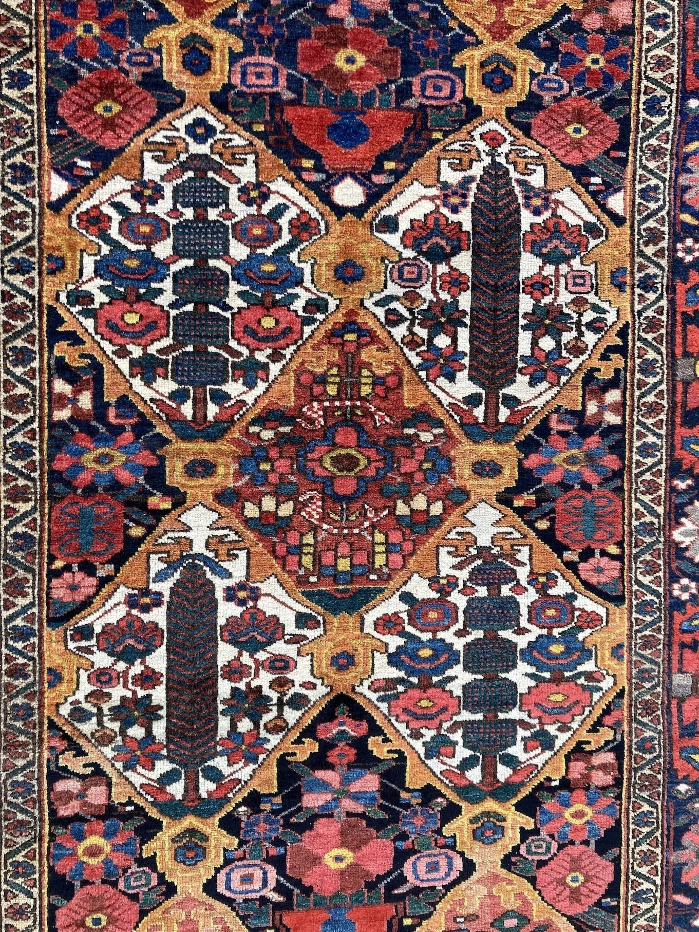 13_24_01_00003_13_Antique_Persian_Bakhtiar_Rug.jpeg