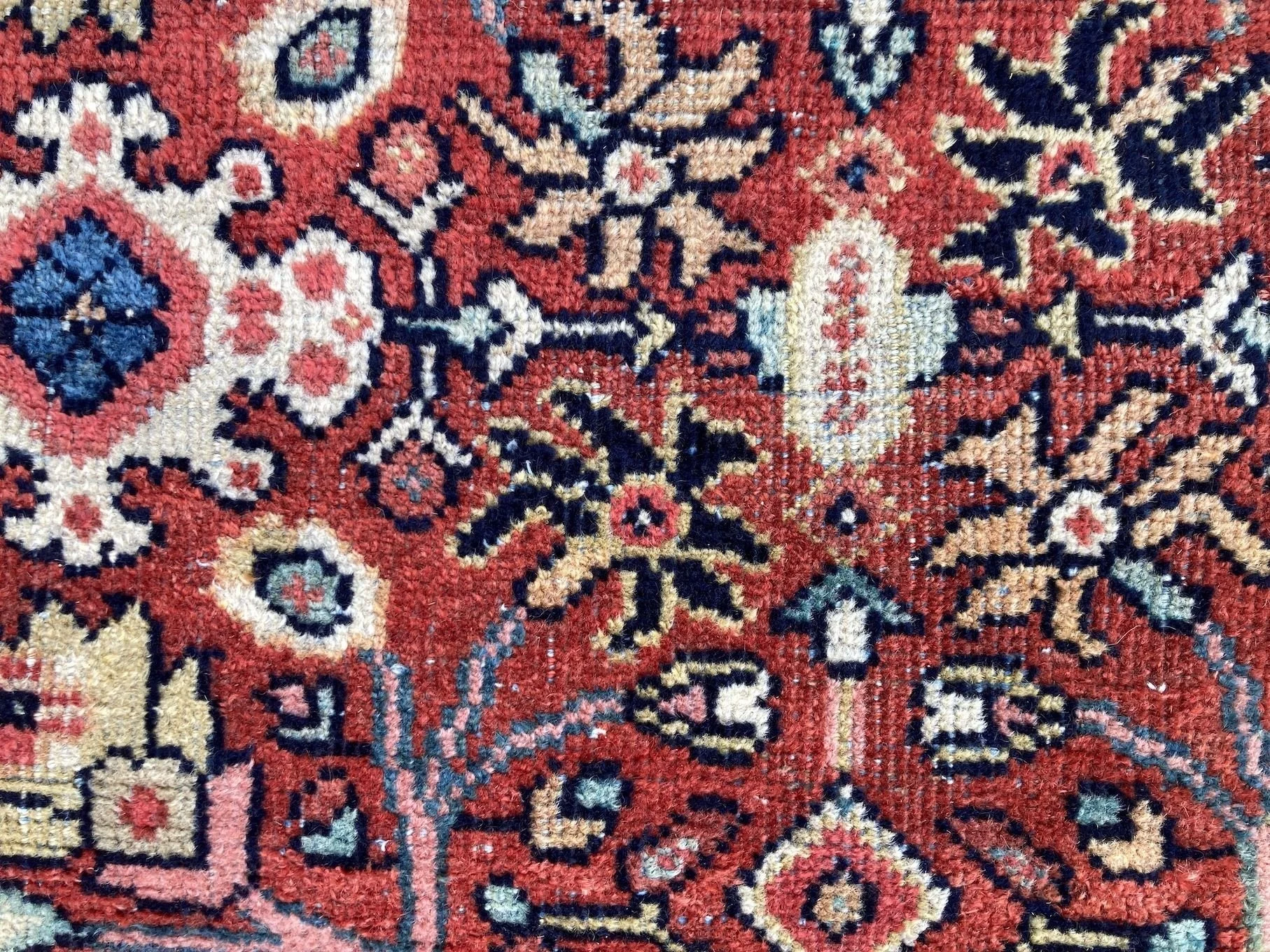 18_24_05_00001_18_Antique_Persian_Mahal_Carpet.jpeg