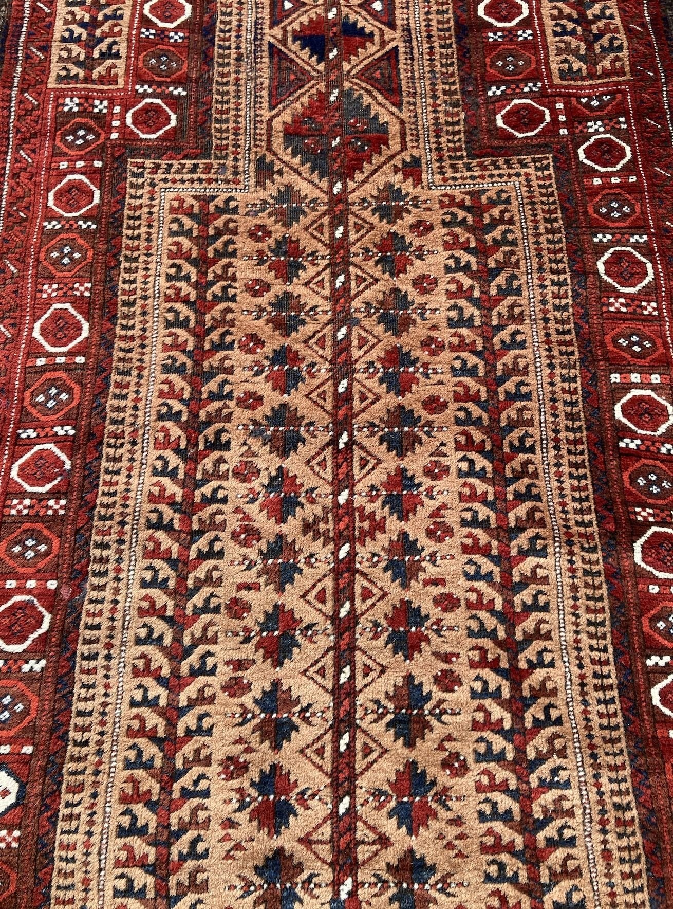 7_24_06_00002_7_Antique_Persian_Belouch_Rug.jpeg