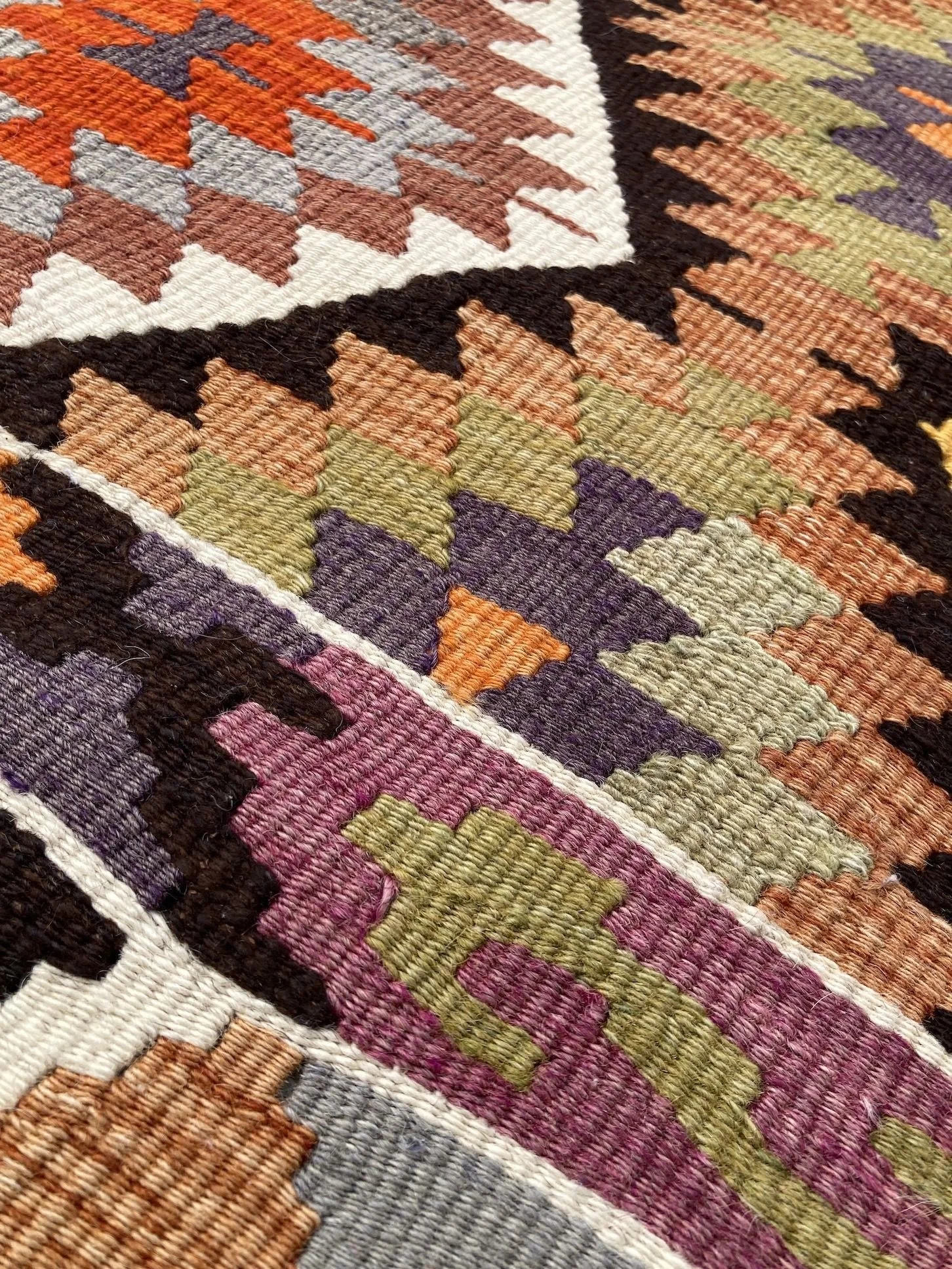 8_24_10_00002_8_Vintage_Turkish_Kilim.jpeg
