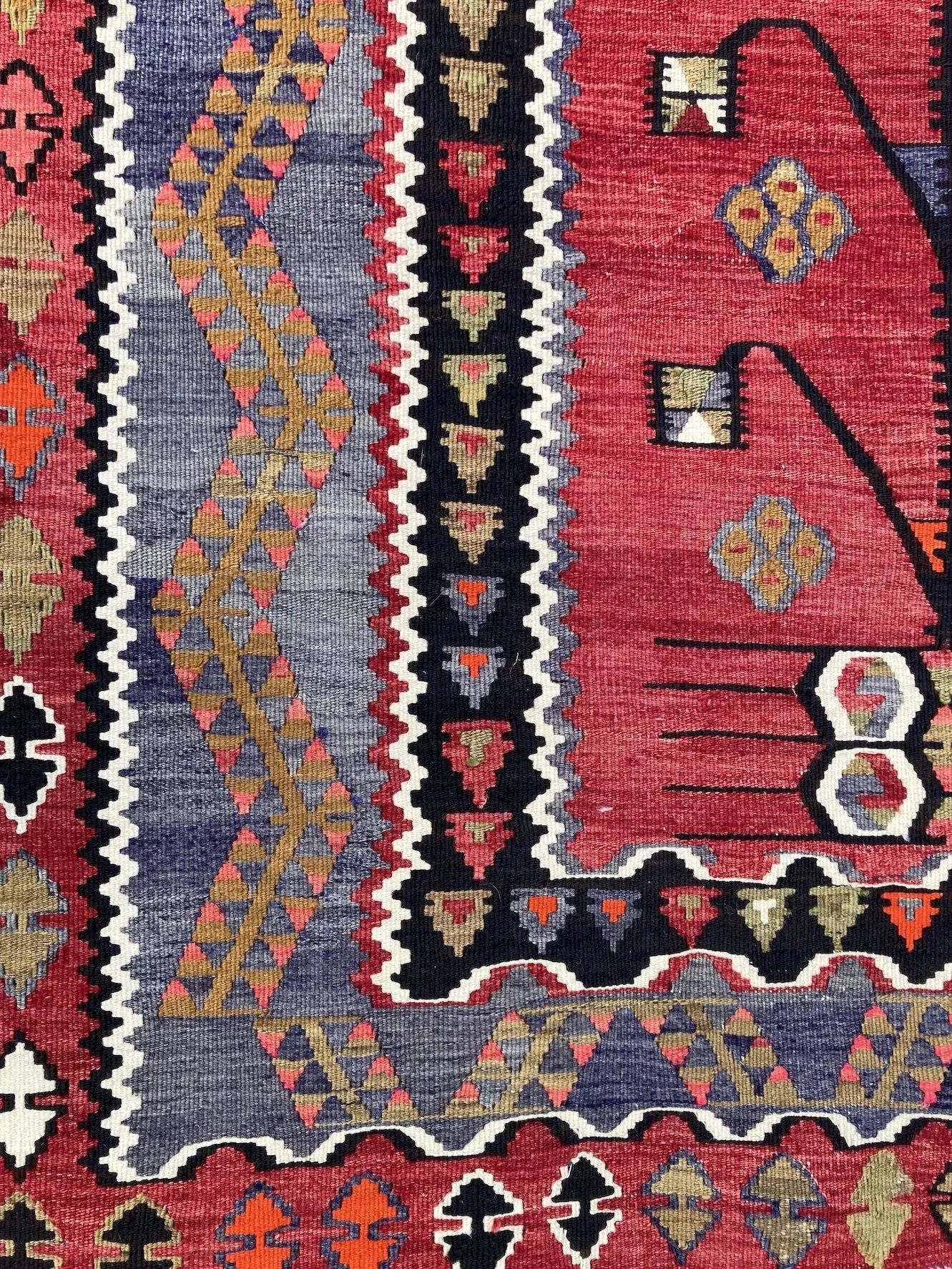 5_24_10_00010_5_Vintage_Turkish_Kilim.jpeg