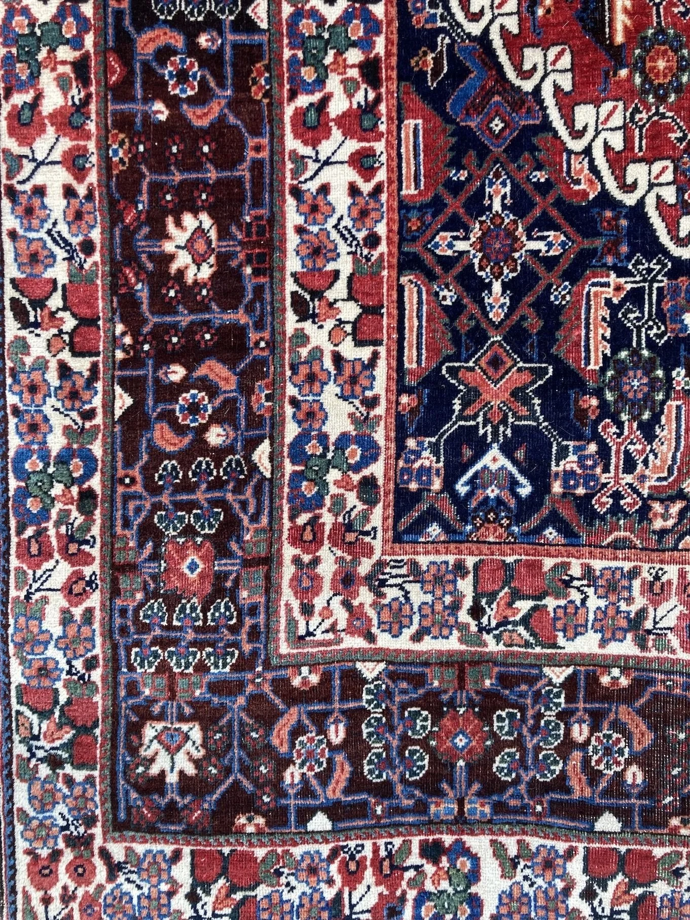 6_24_08_00001_6_Antique_Persian_Qashqai_Rug.jpeg