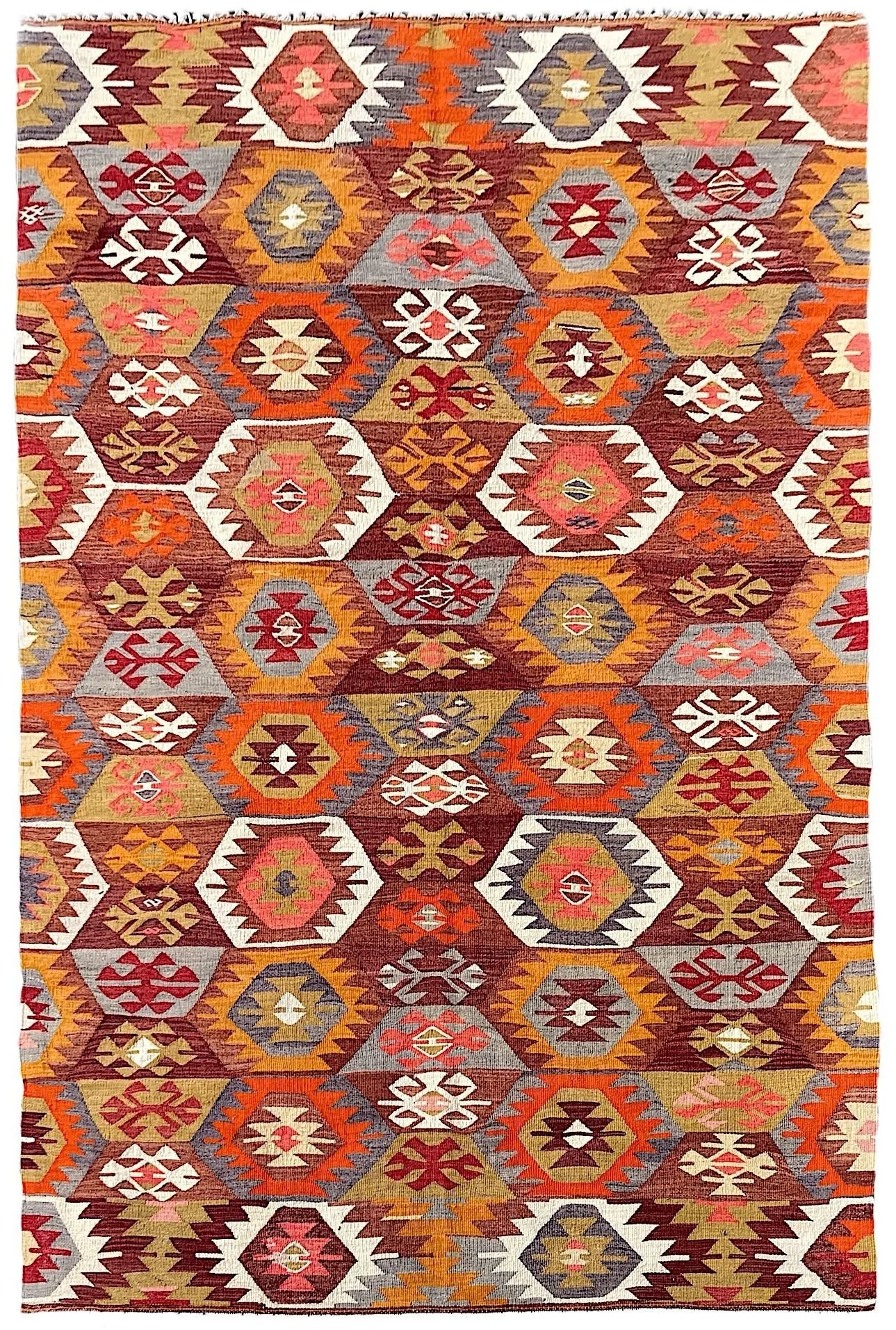 0_24_10_00011_Vintage_Turkish_Kilim.jpeg