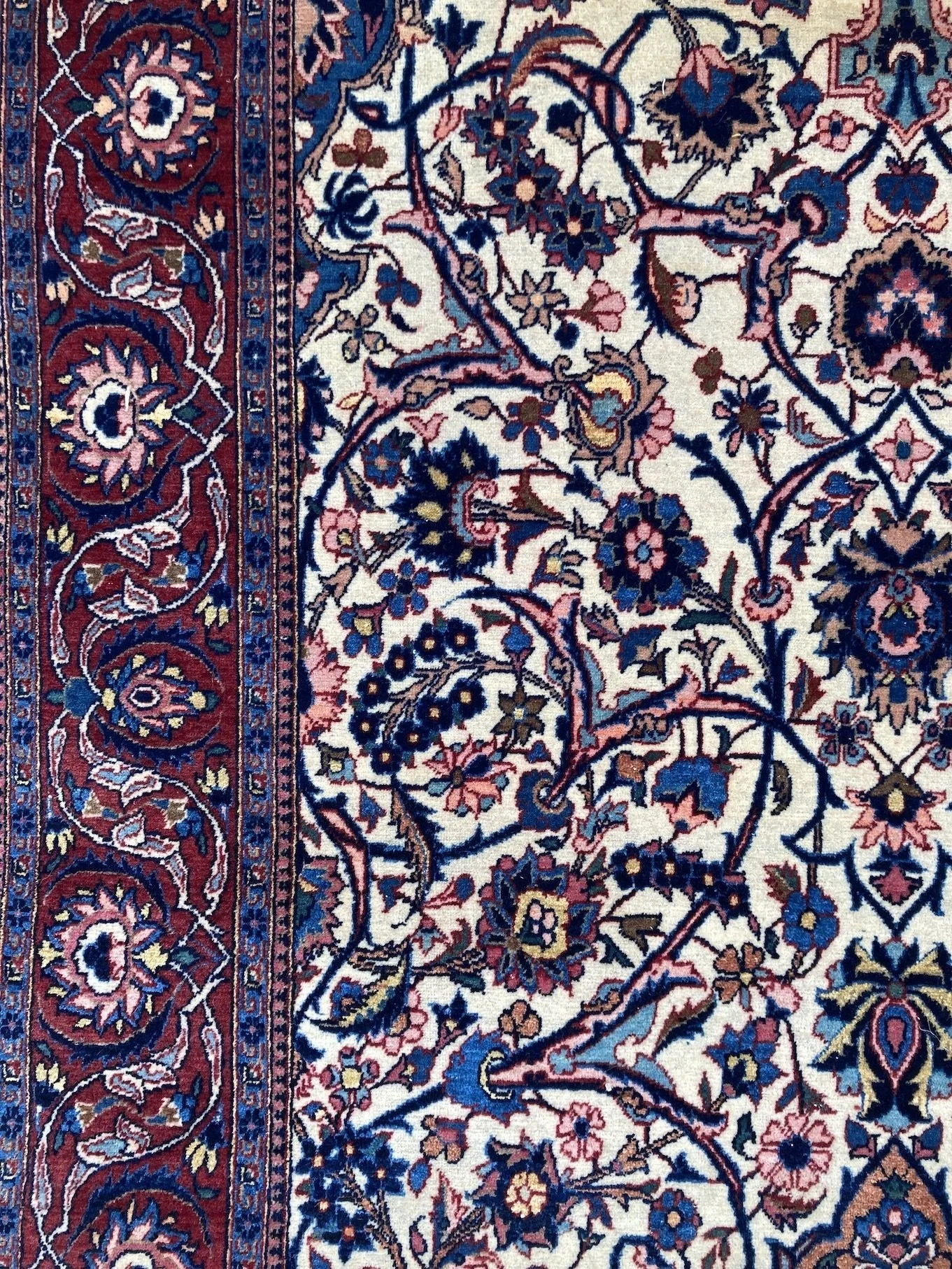 11_24_06_00003_11_Antique_Persian_Kashan_Rug.jpeg