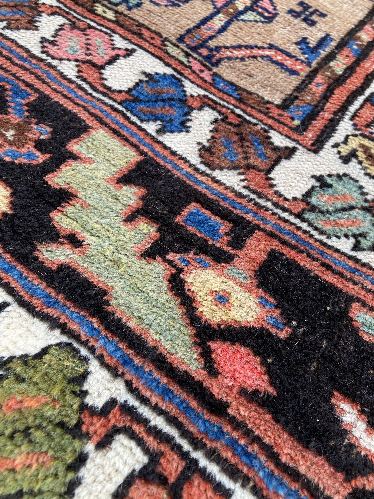 18_24_11_00002_9_Antique_Persian_Kurdish_Rug.jpeg