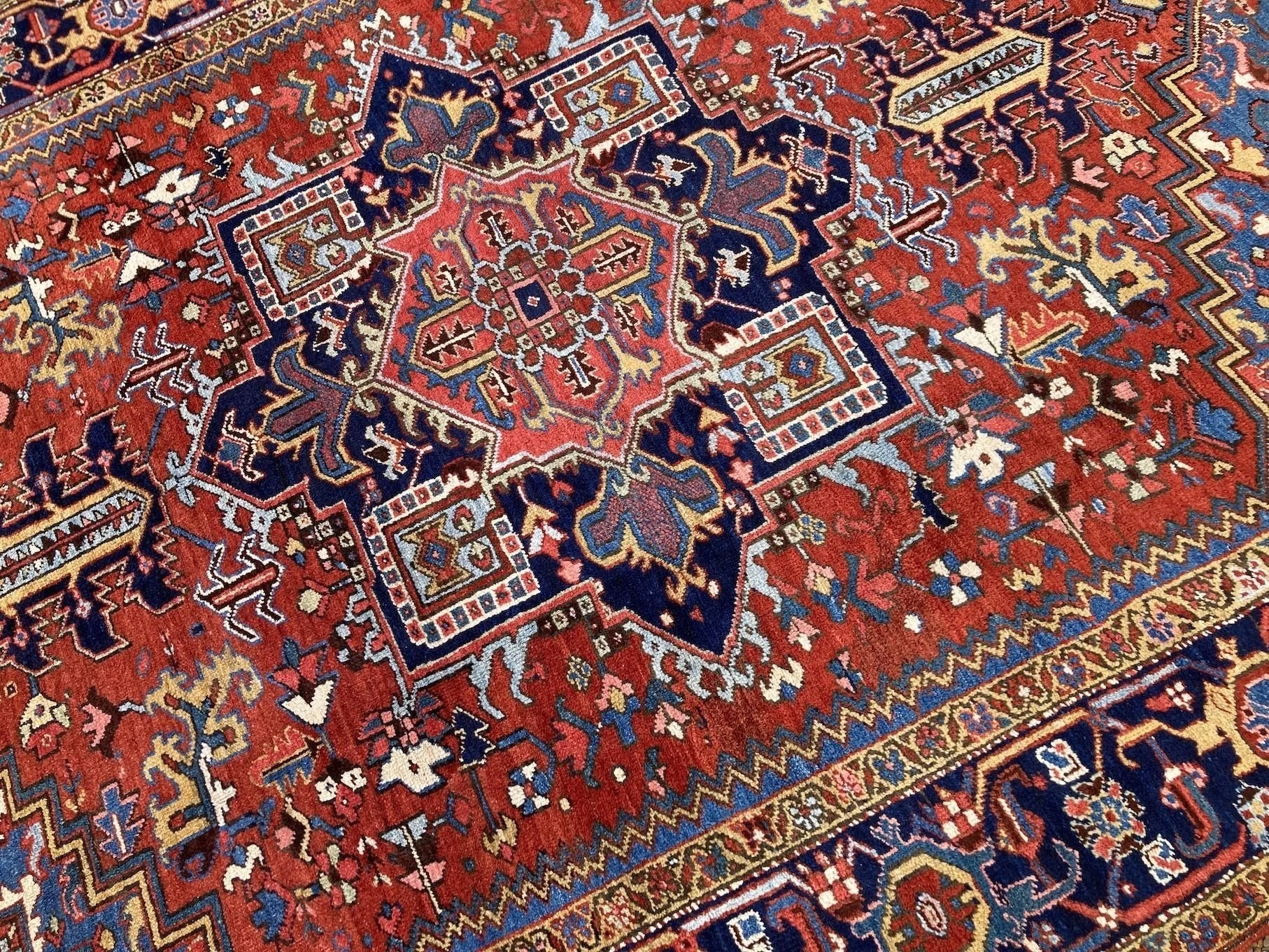 9_22_15_00001_7_antique_persian_heriz_carpet.jpeg