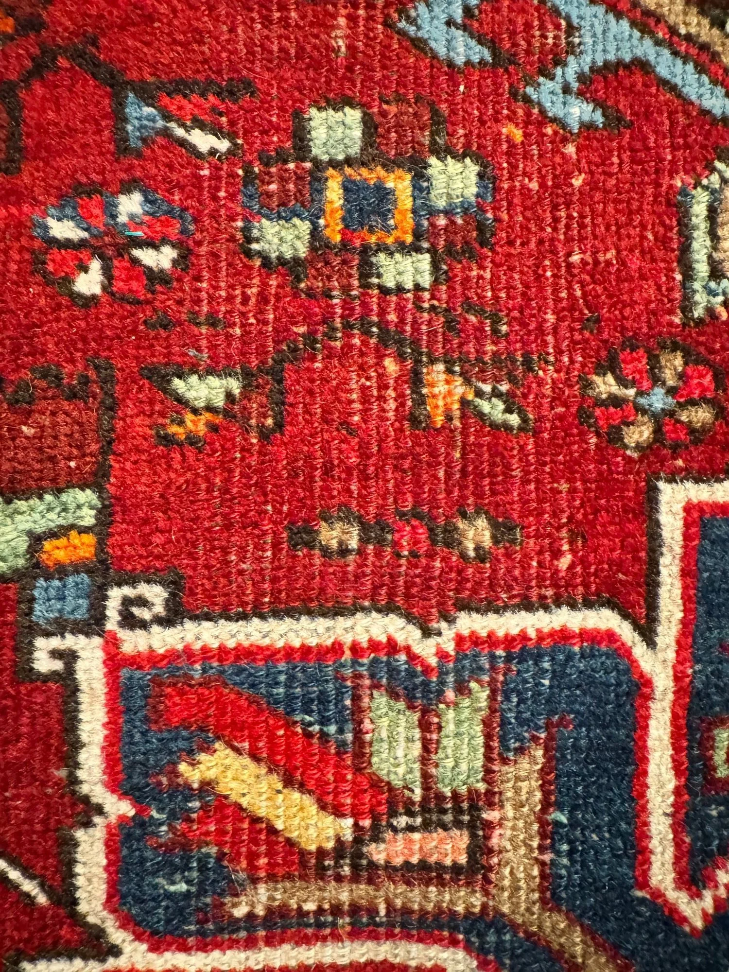 17_26_03_00007_17_Antique_Persian_Heriz_Rug.jpeg