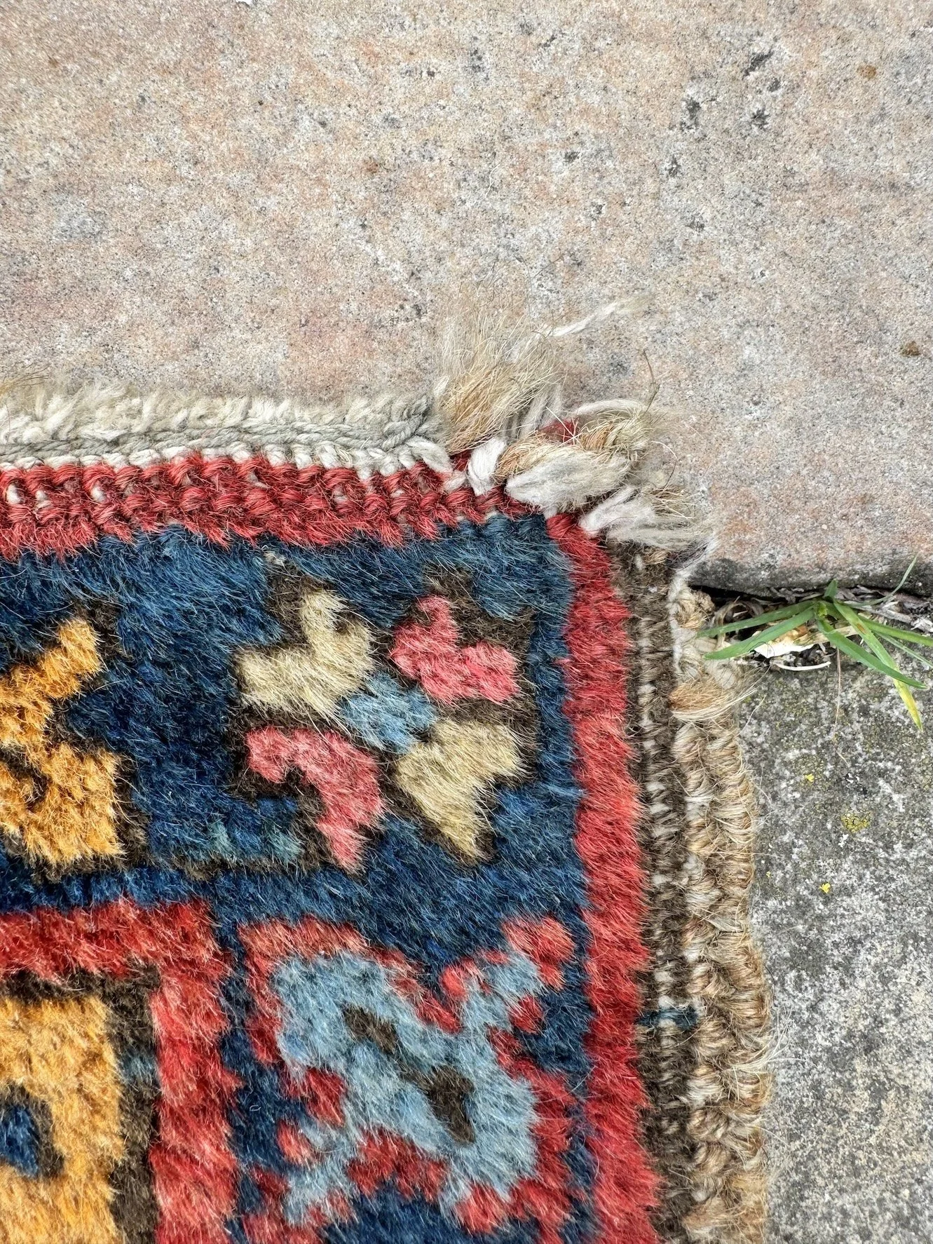 25.14.00002_19 Antique Persian Heriz Runner.jpeg