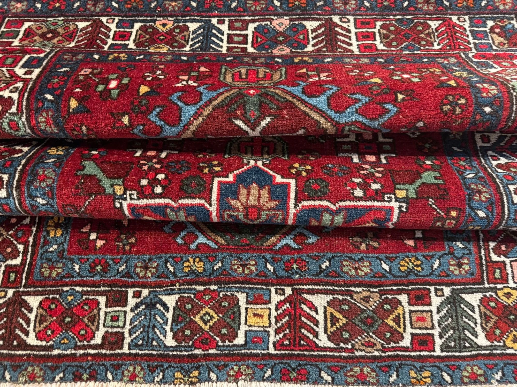 14_26_03_00007_14_Antique_Persian_Heriz_Rug.jpeg