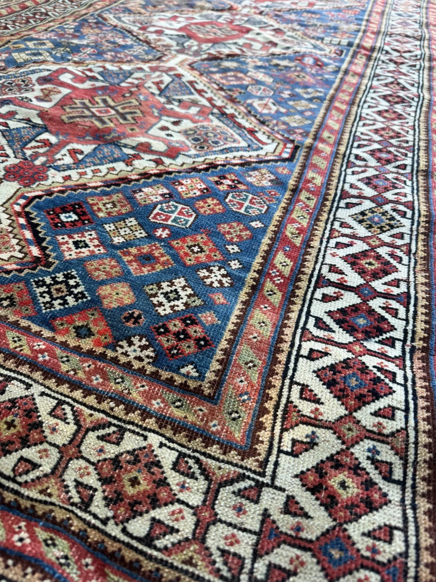 7_24_19_00001_9_Antique_Persian_Qashqai_Rug.jpeg