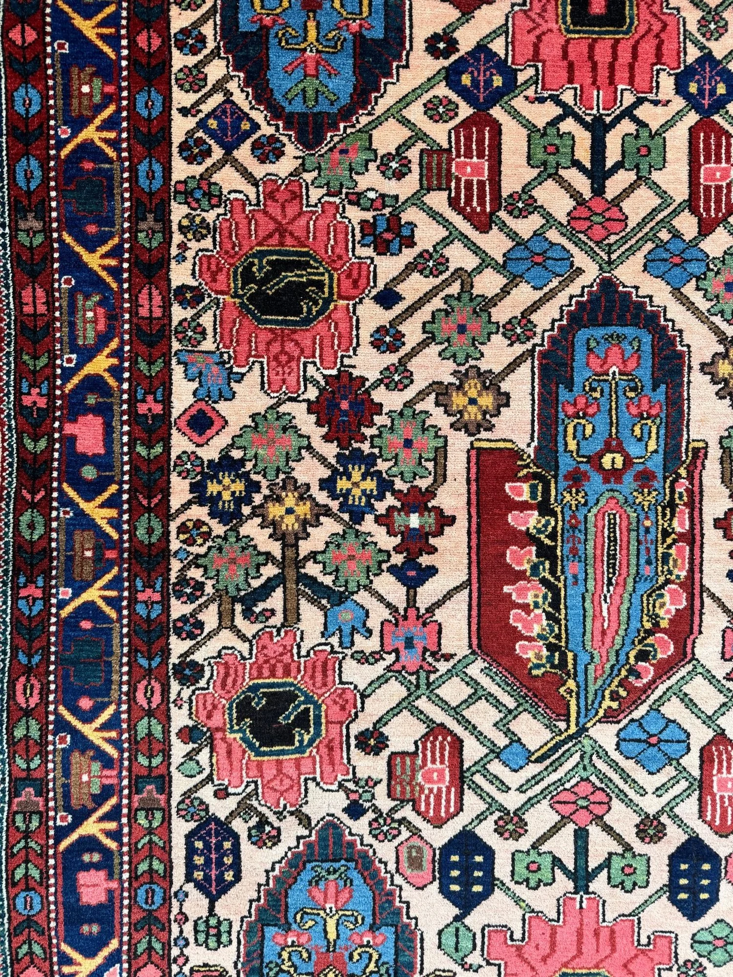 12_250700001_12_Antique_Persian_Bakhtiar_Rug.jpeg