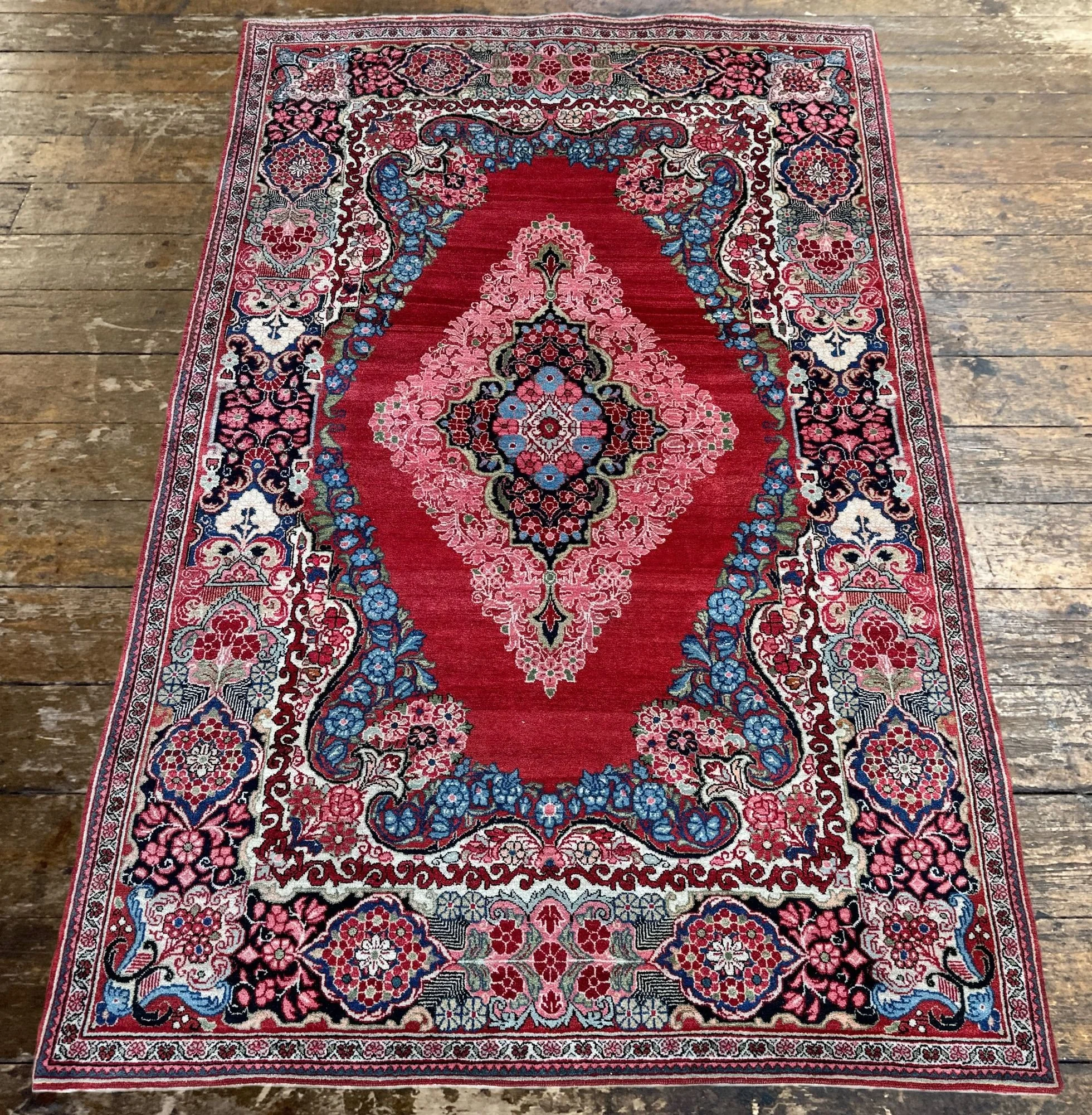 3_250700002_3_Antique_Persian_Sarouk_Rug.jpeg