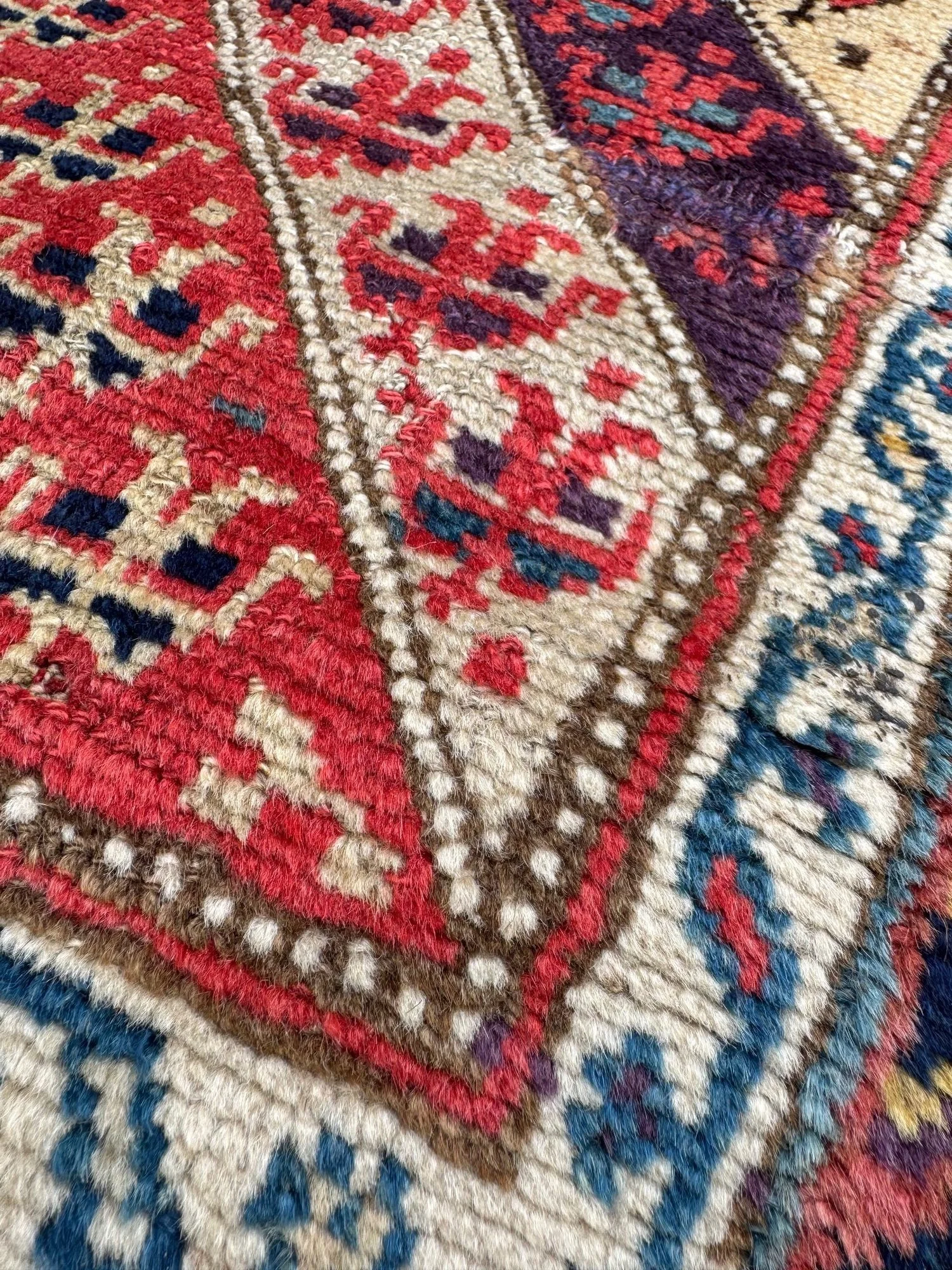 9_26_10_00001_9_Antique_Kurdish_Runner.jpeg