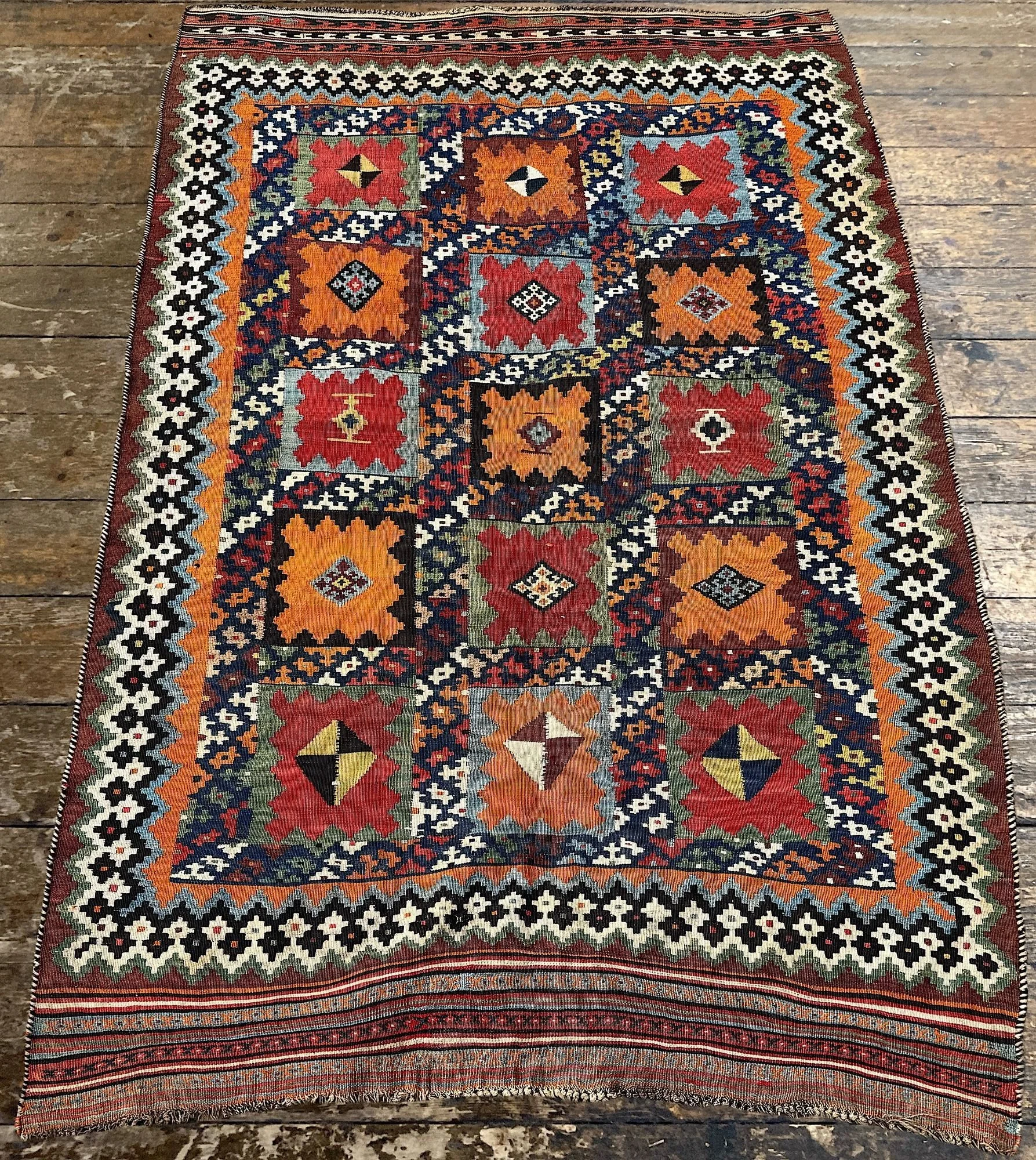 3_251900001_3_Antique_Persian_Qashqai_Kilim.jpeg