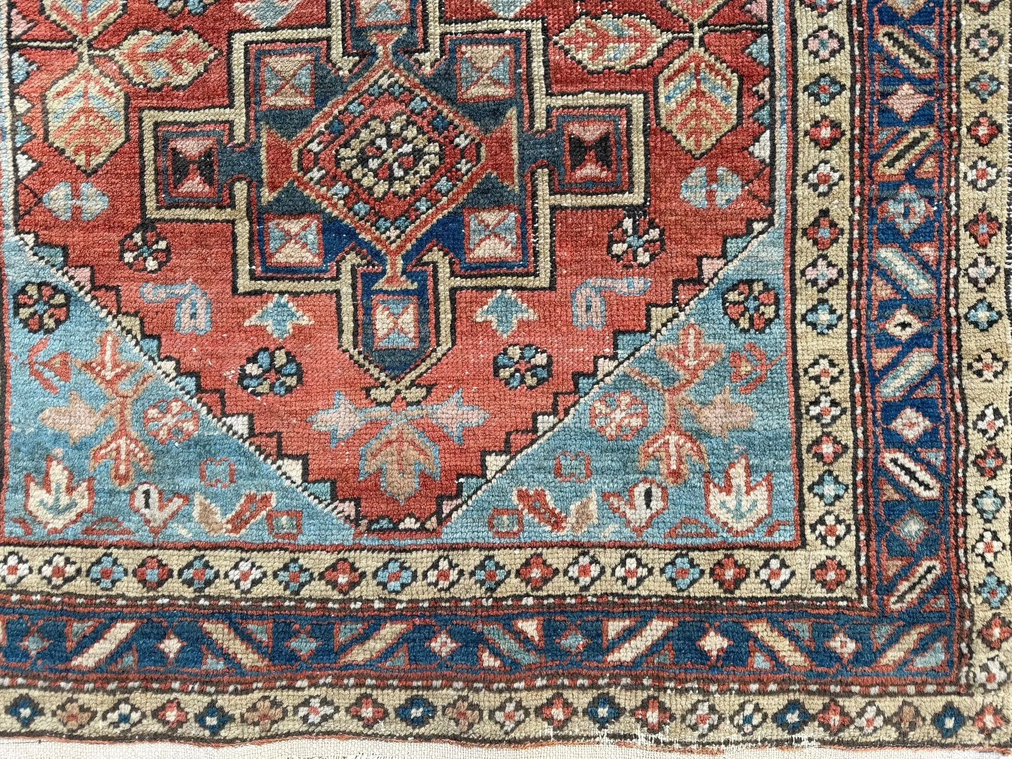 6_26_02_00001_6_Antique_Persian_Heriz_Rug.jpeg