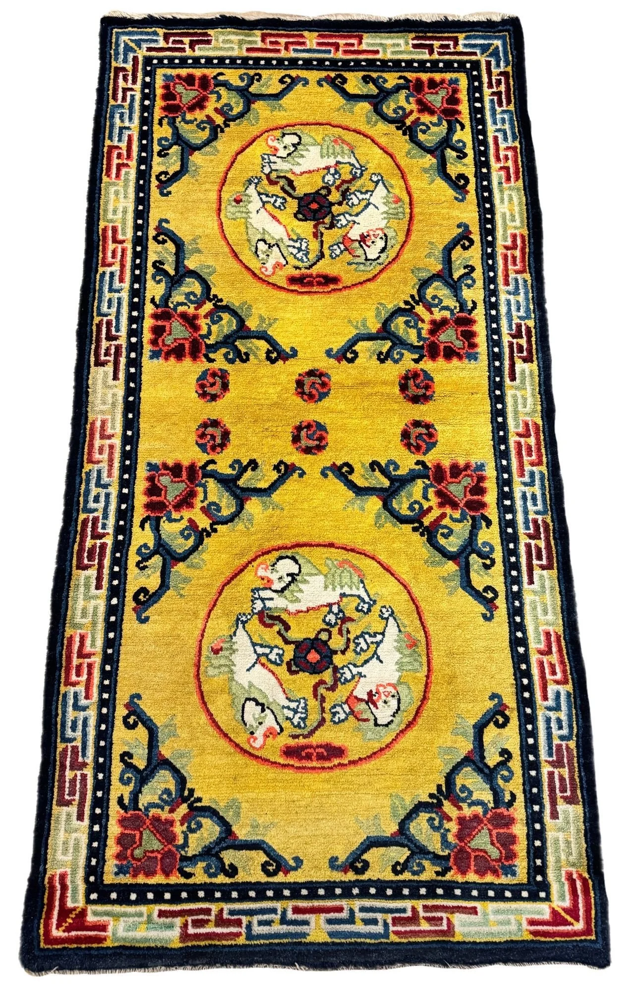 1_26_01_00002_1_Antique_Chineses_Pao_Tao_Rug.jpeg
